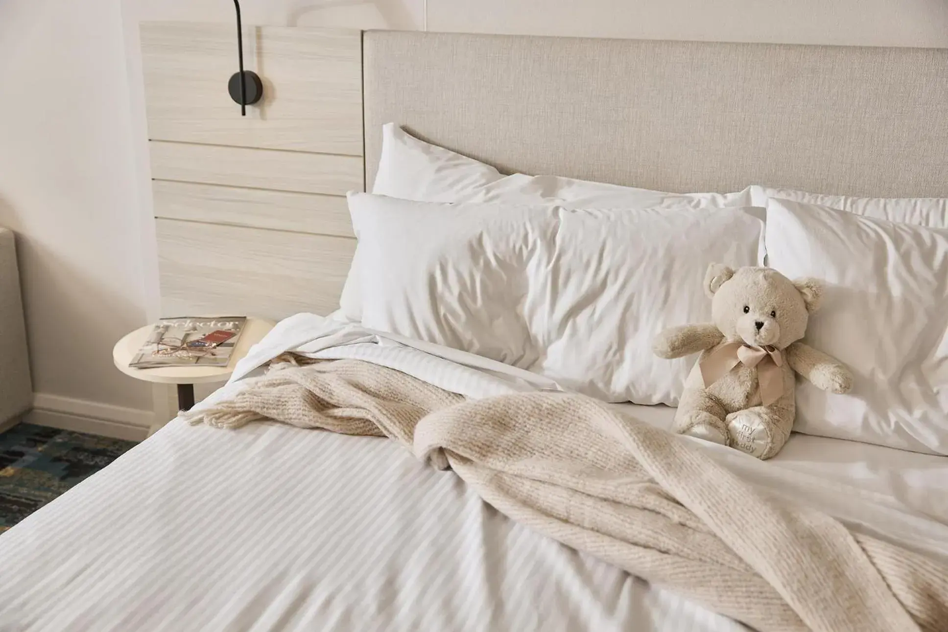 Bedroom, Bed in Rydges Darling Square Apartment Hotel Bedroom, Bed in Rydges Darling Square Apartment Hotel