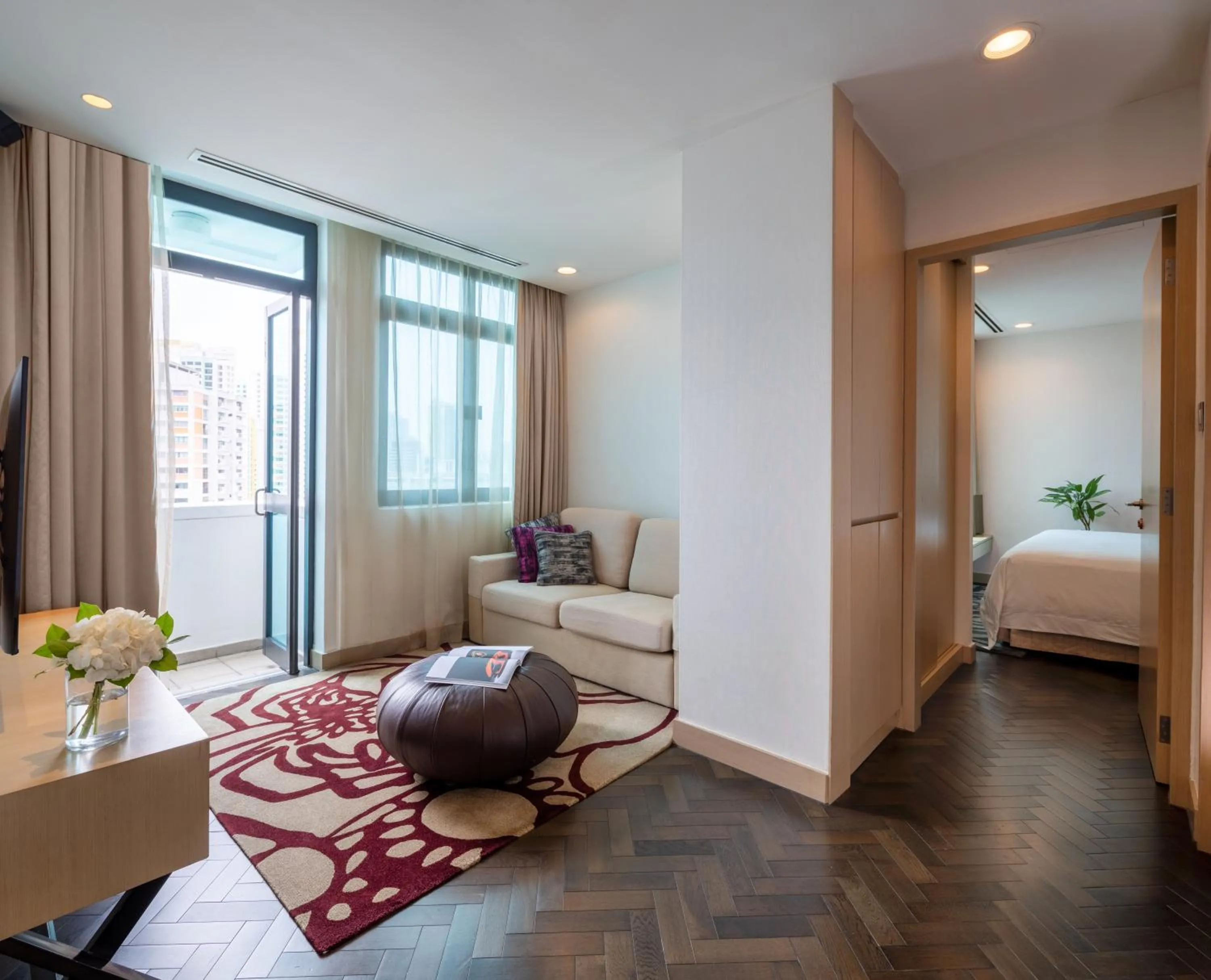 Bed in Fraser Suites Singapore