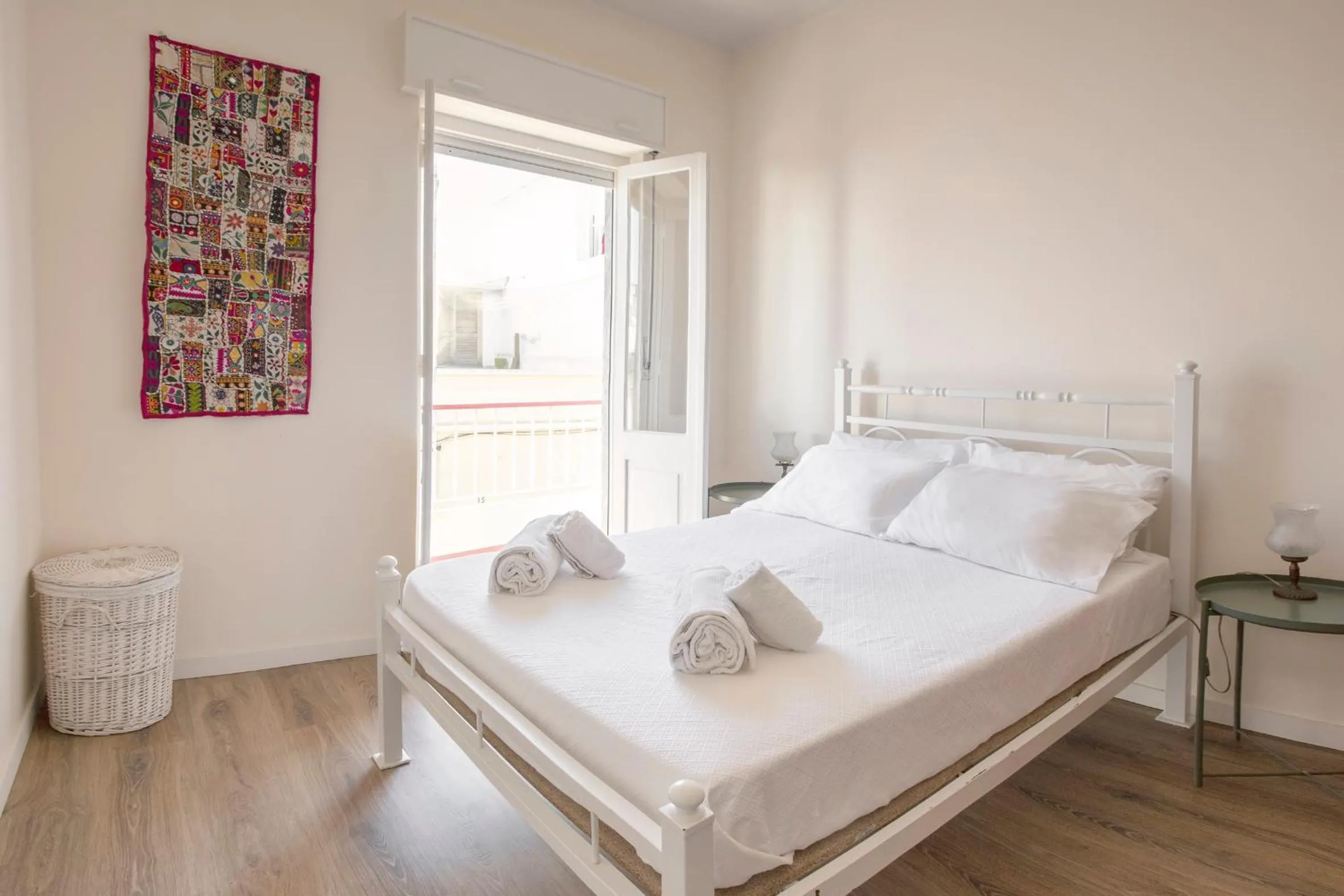 Bedroom, Bed in Casa ao Cubo