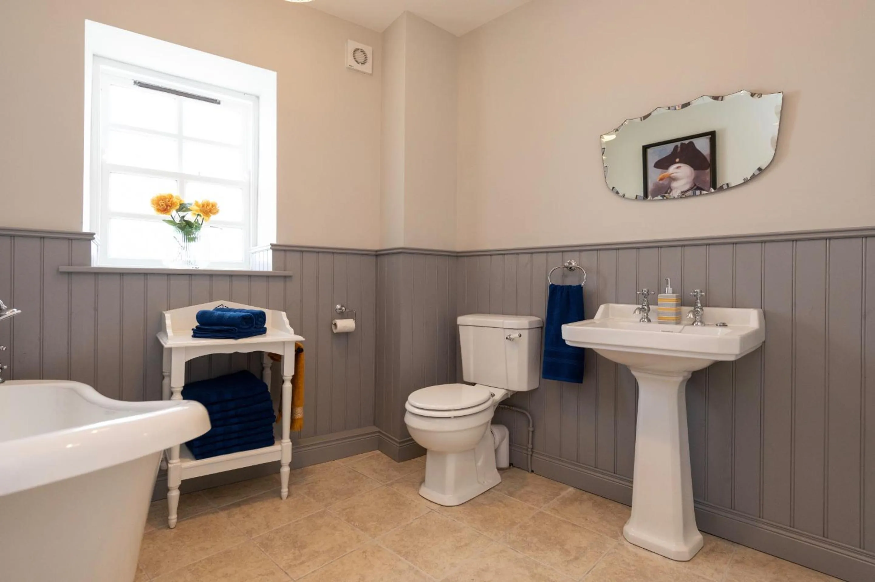 Bathroom in Hamilton House Holiday Apartment