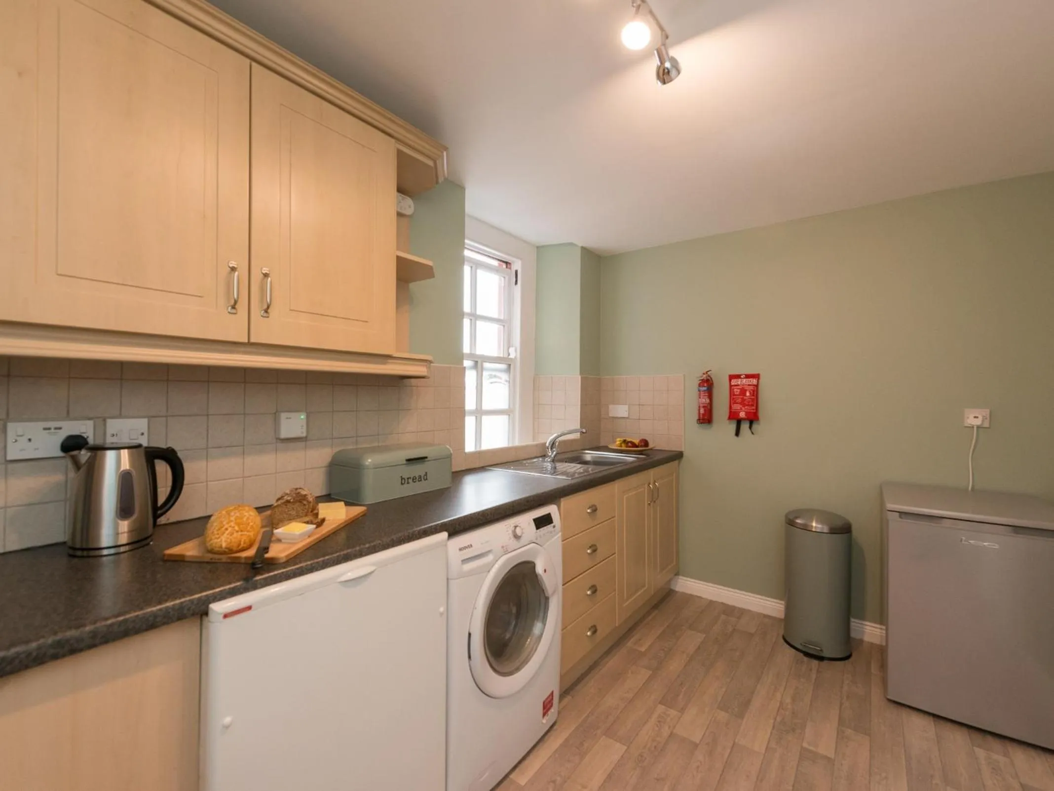 Dining area in Hamilton House Holiday Apartment