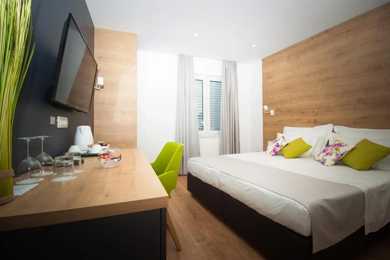 Deluxe Double or Twin Room with Sea View in Ora Luxury Rooms Deluxe Double or Twin Room with Sea View in Ora Luxury Rooms