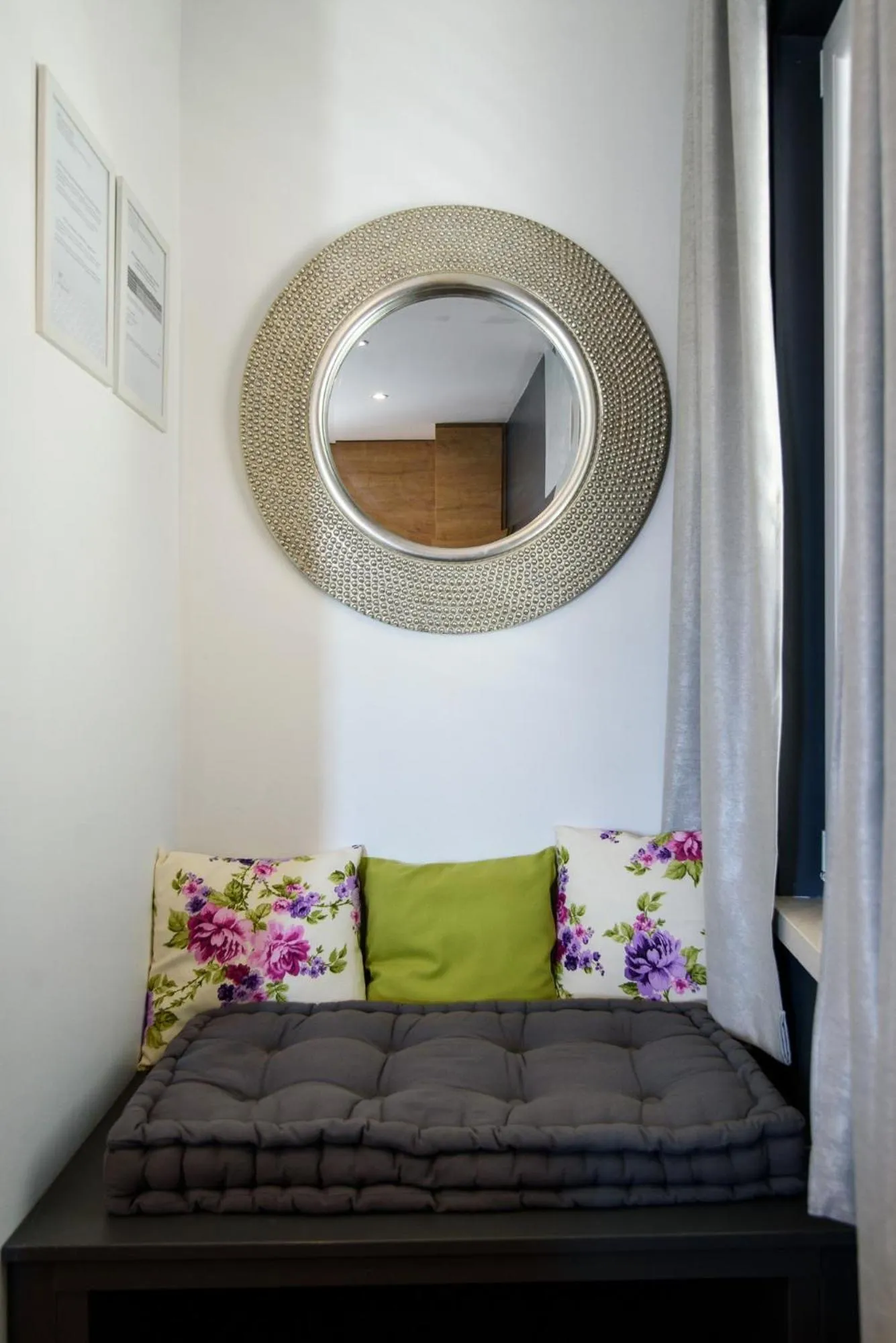 Seating area, Bed in Ora Luxury Rooms