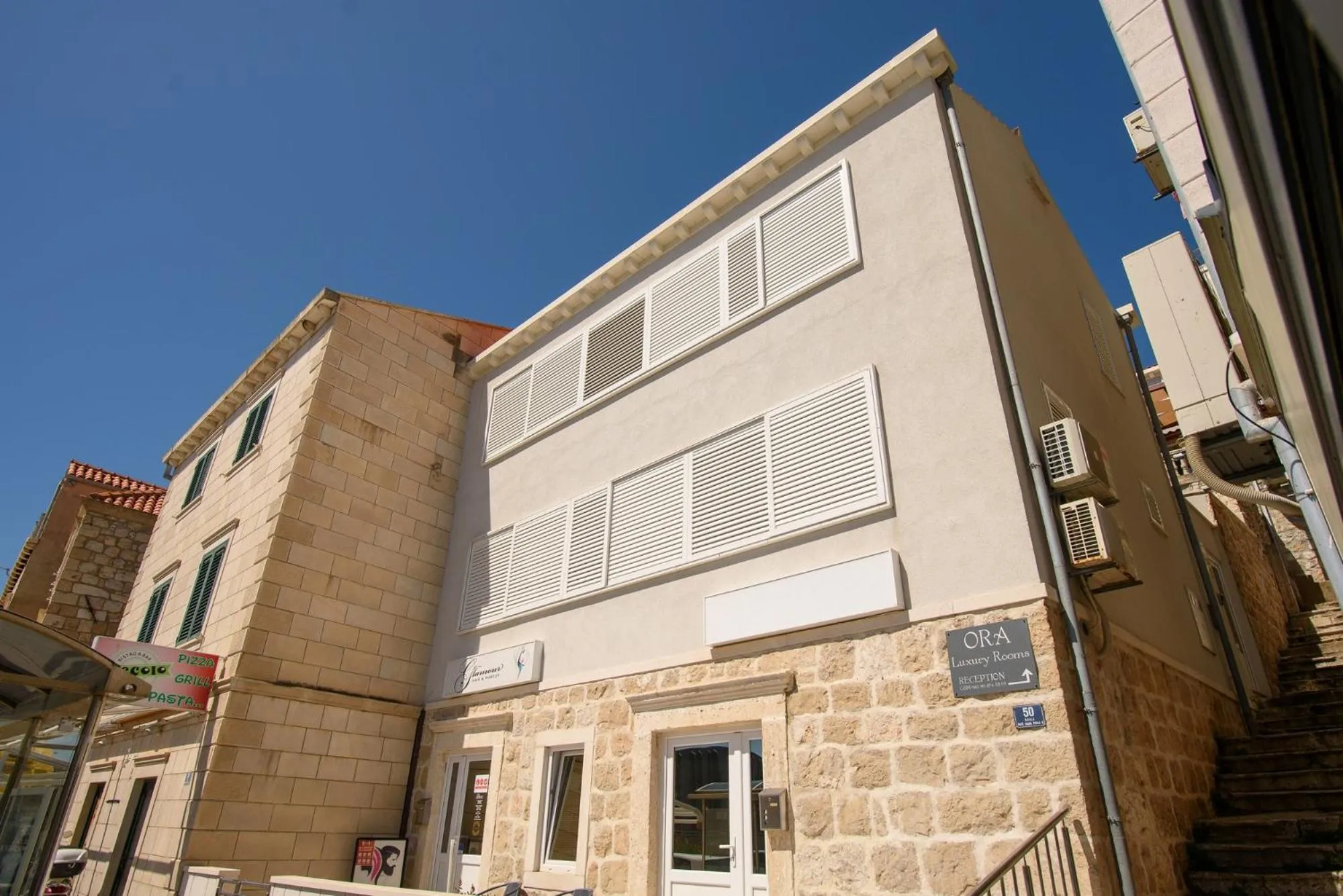 Property building in Ora Luxury Rooms