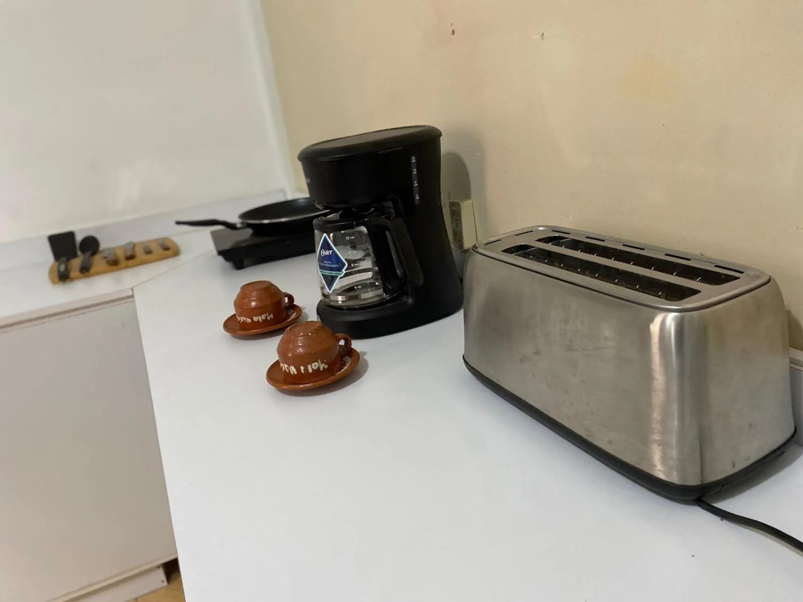 Dining area in Mala Vecindad Beer Hotel