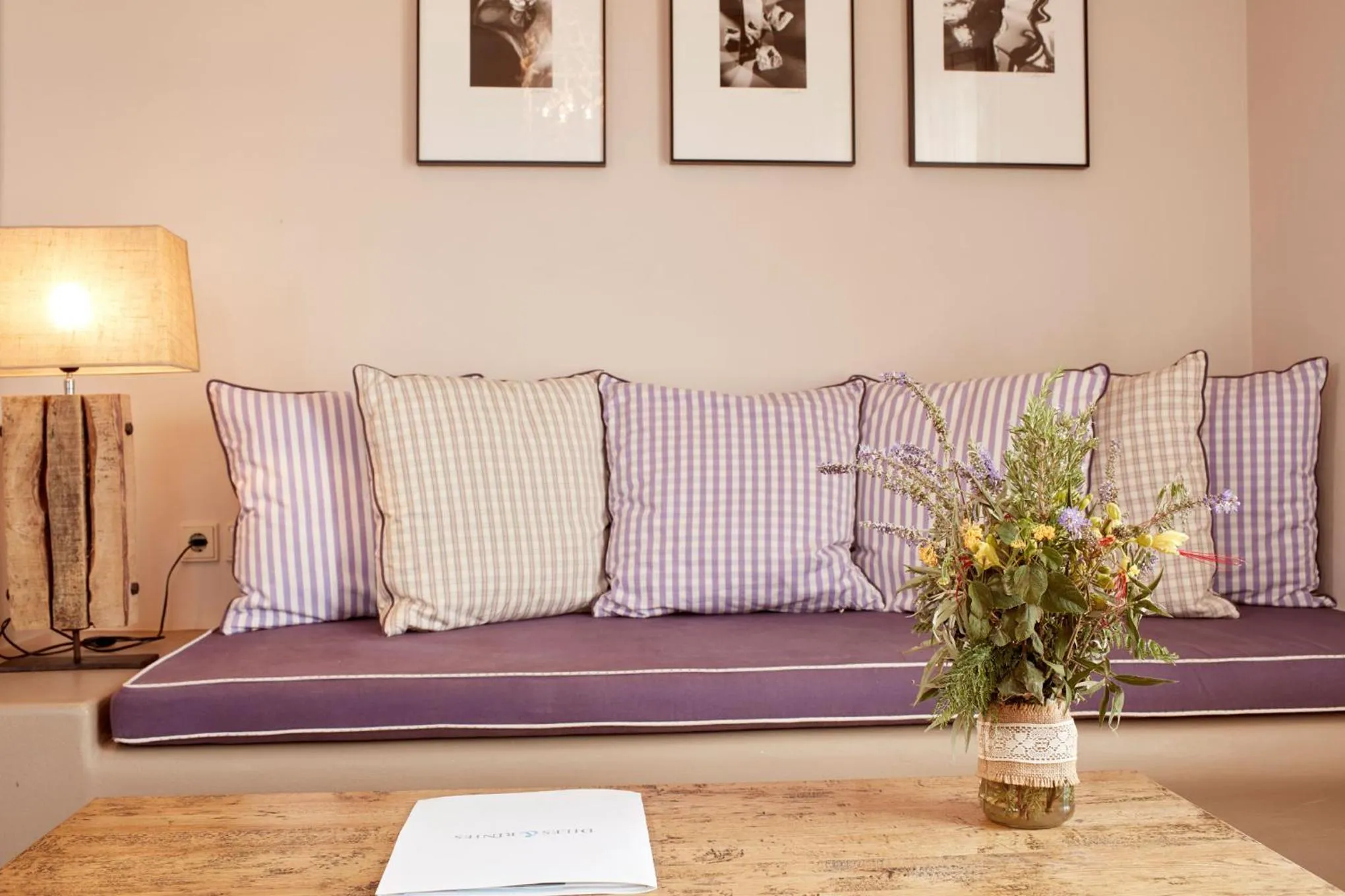 Living room in Diles & Rinies