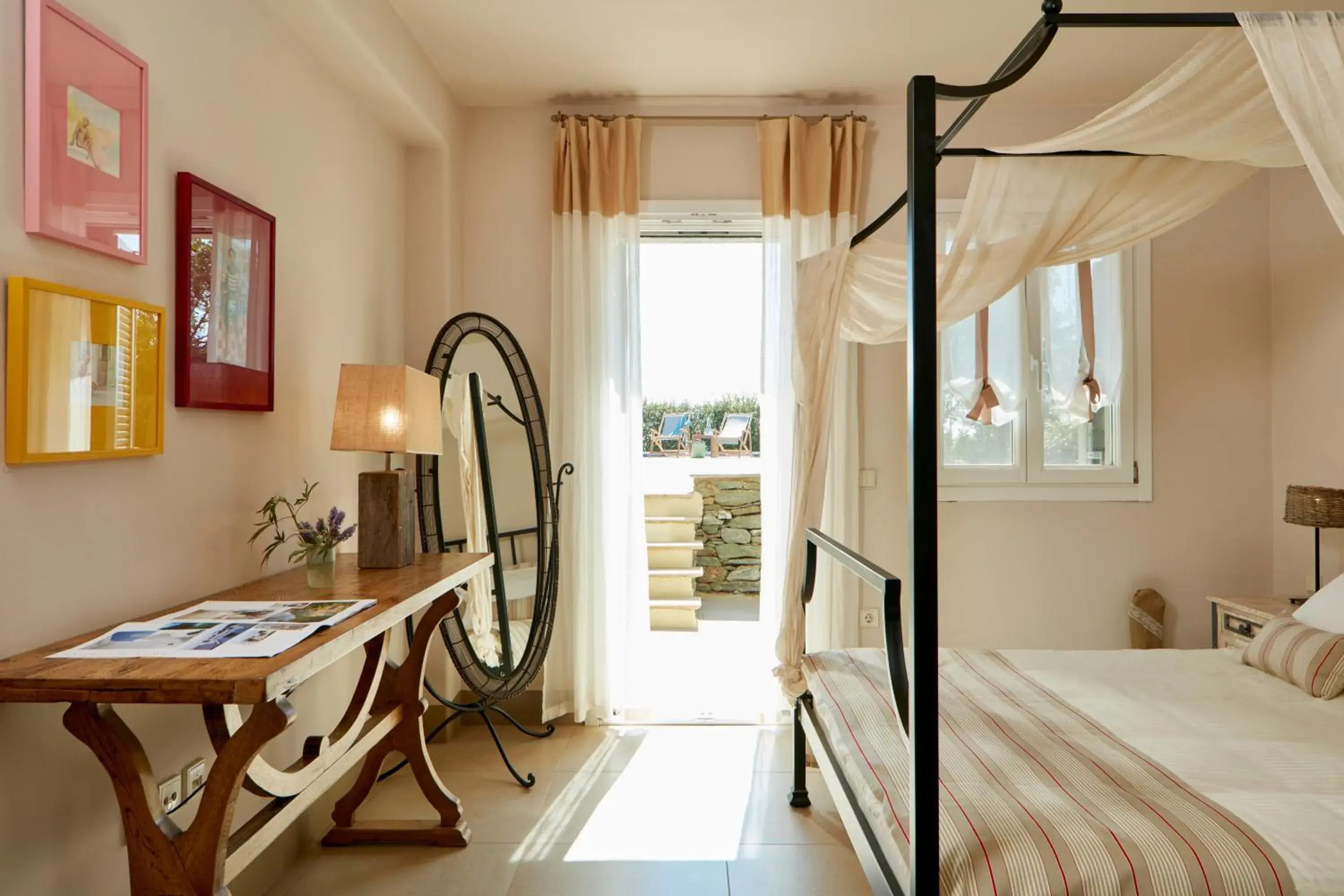 Three-Bedroom Villa with Private Pool in Diles & Rinies Three-Bedroom Villa with Private Pool in Diles & Rinies