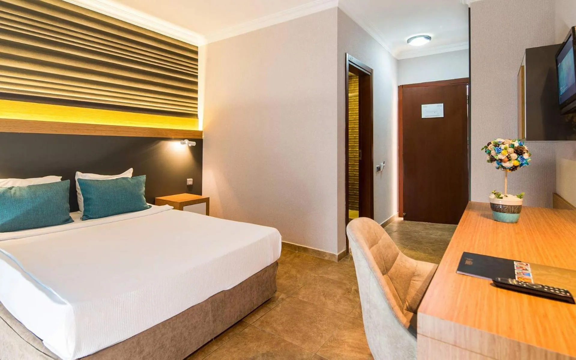 Bed in Club Hotel Sunbel