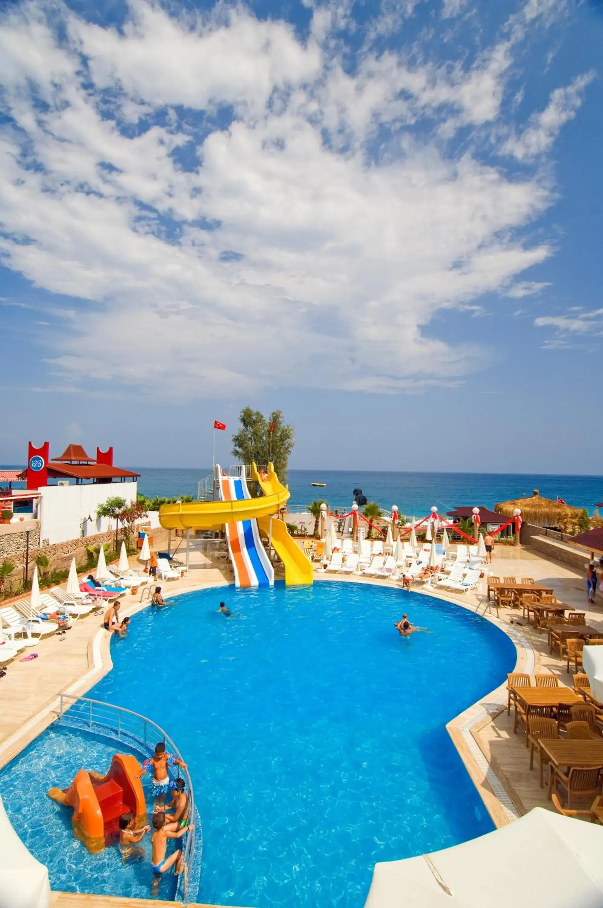 Pool view in Club Hotel Sunbel Pool view in Club Hotel Sunbel