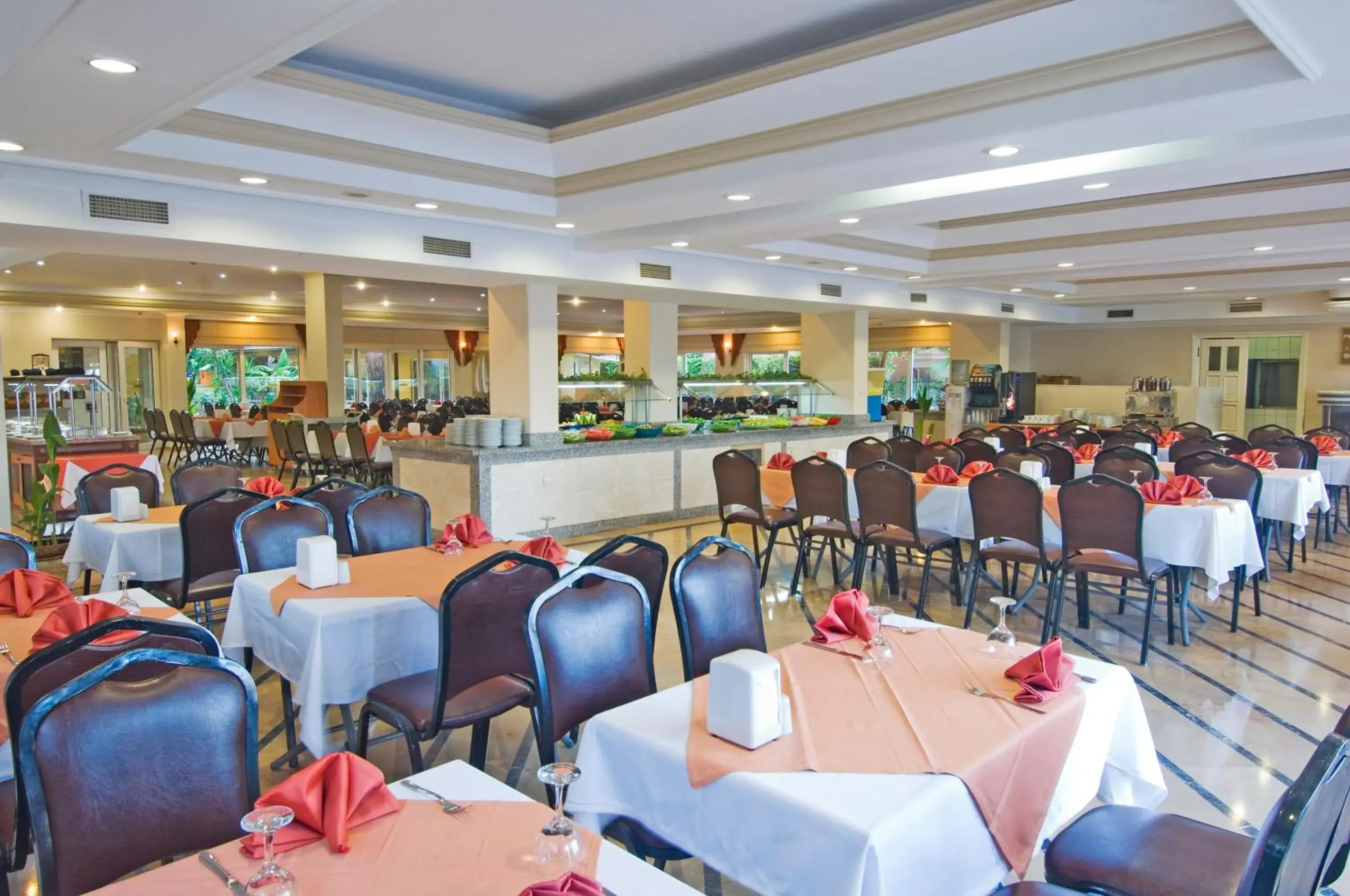 Restaurant/places to eat in Club Hotel Sunbel Restaurant/places to eat in Club Hotel Sunbel
