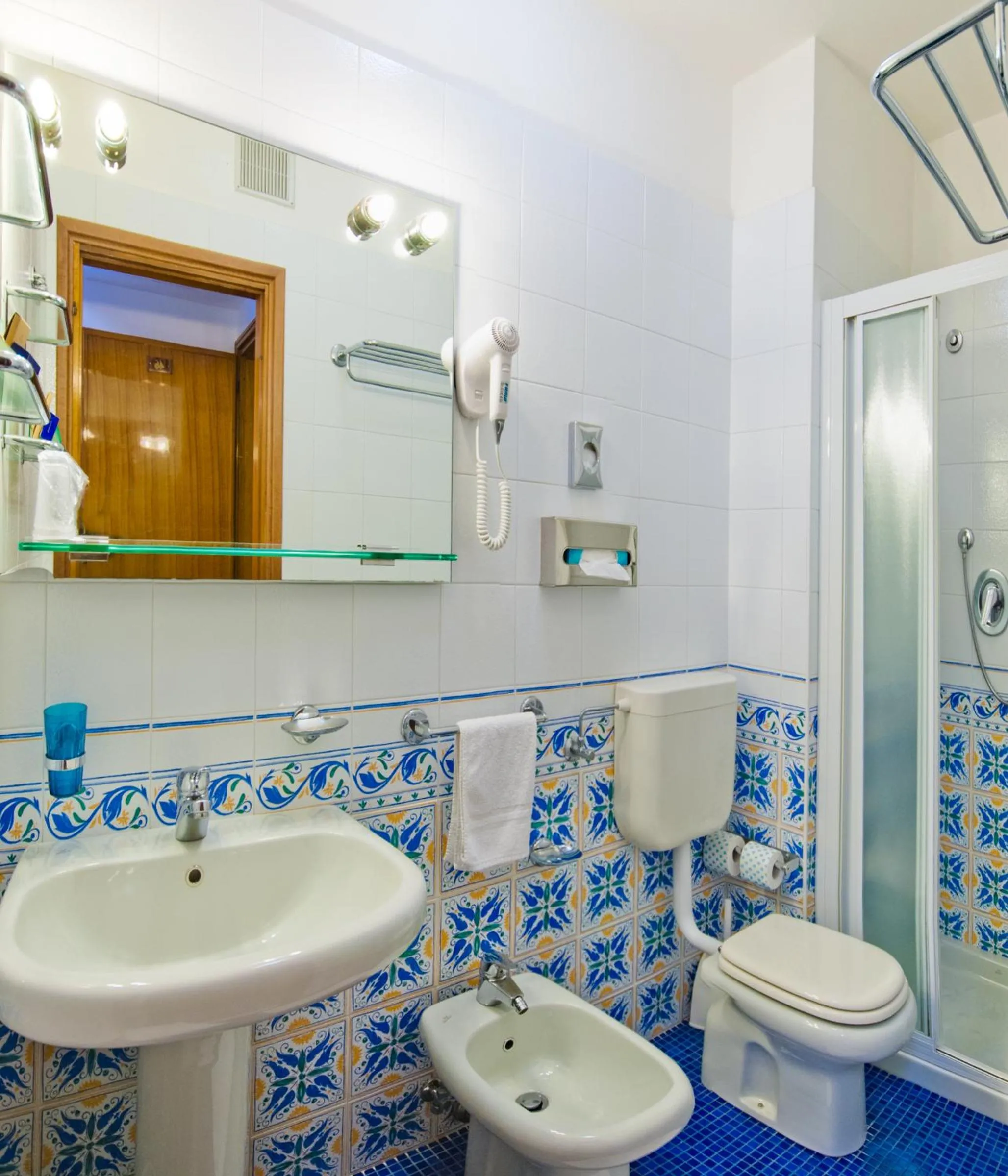Bathroom in Hotel Ariston