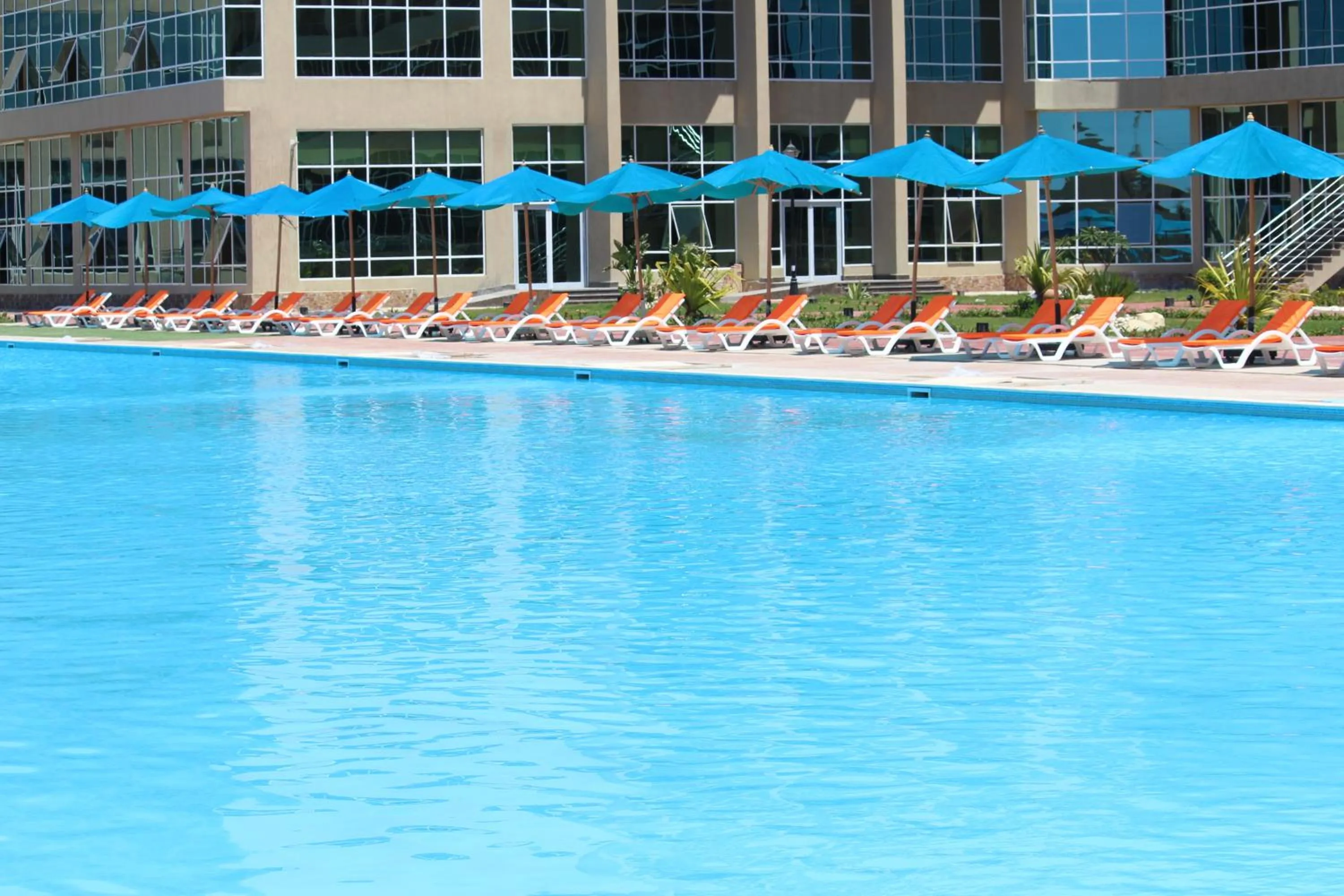 Swimming pool in Tolip North Coast Hotel