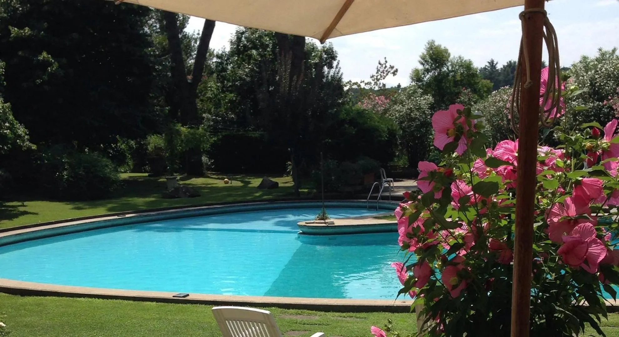 Pool view in Villa Albina
