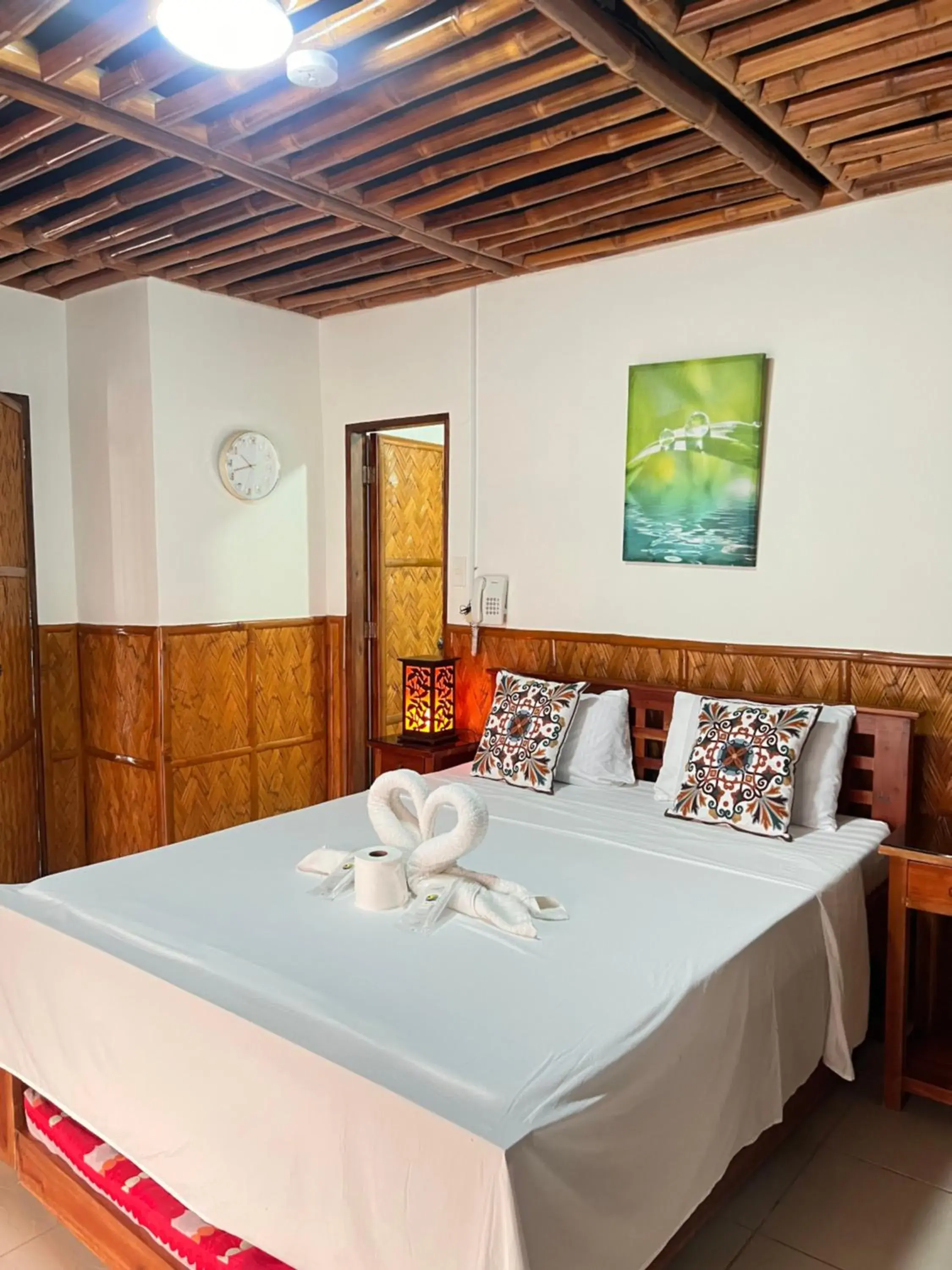 Bed in Villa de Pico Highland Beach Resort Bed in Villa de Pico Highland Beach Resort