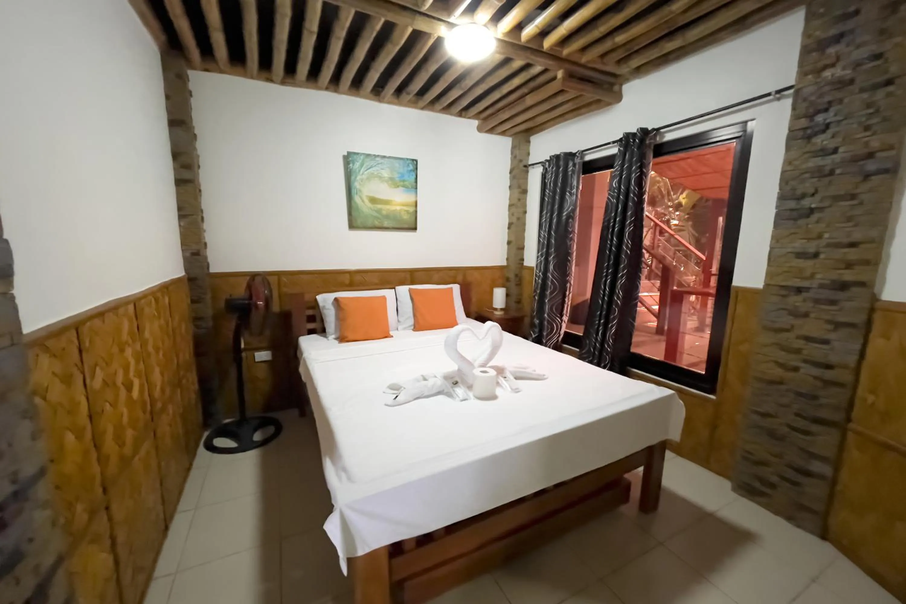 Bed in Villa de Pico Highland Beach Resort