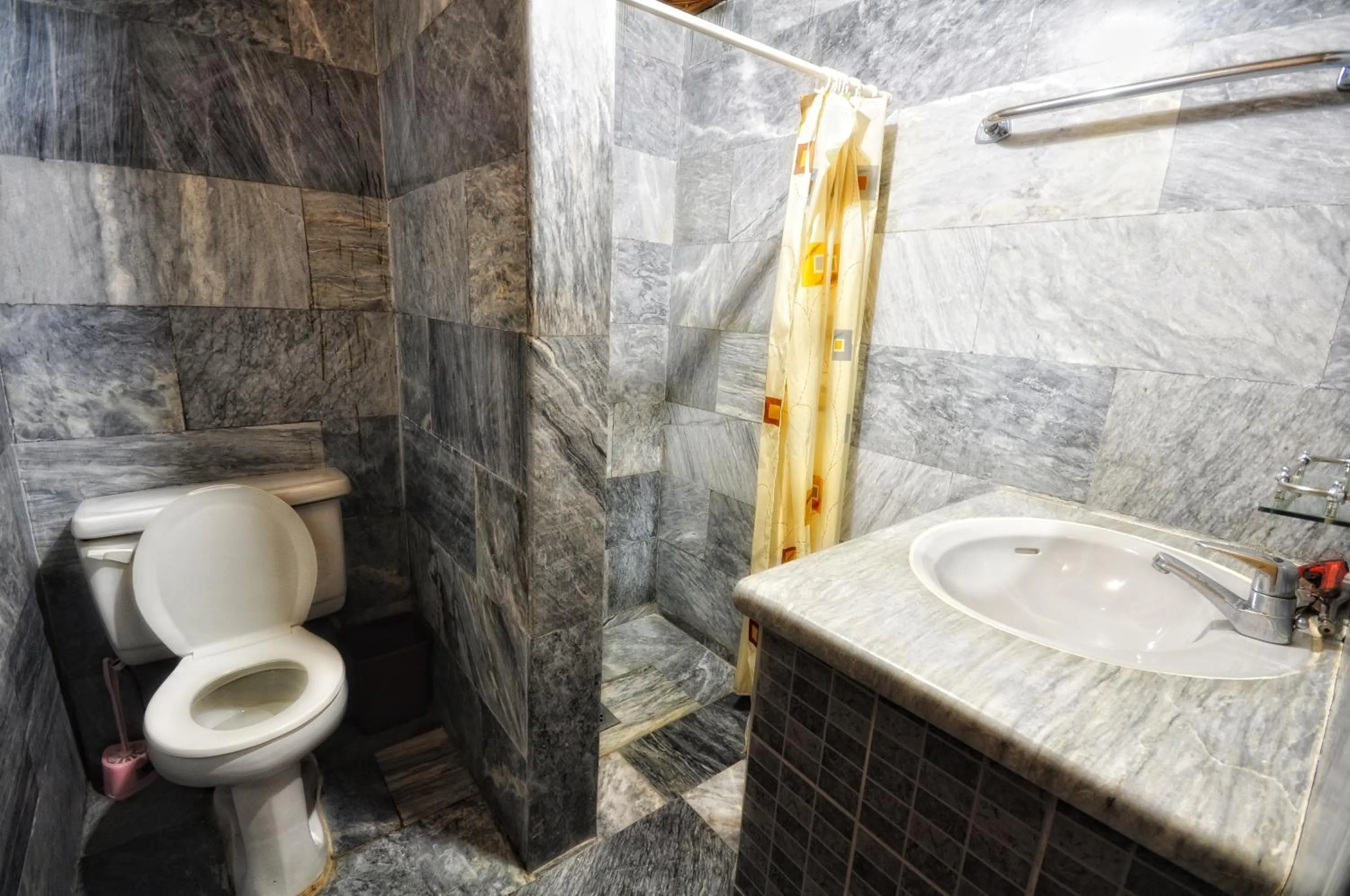 Toilet in Villa de Pico Highland Beach Resort