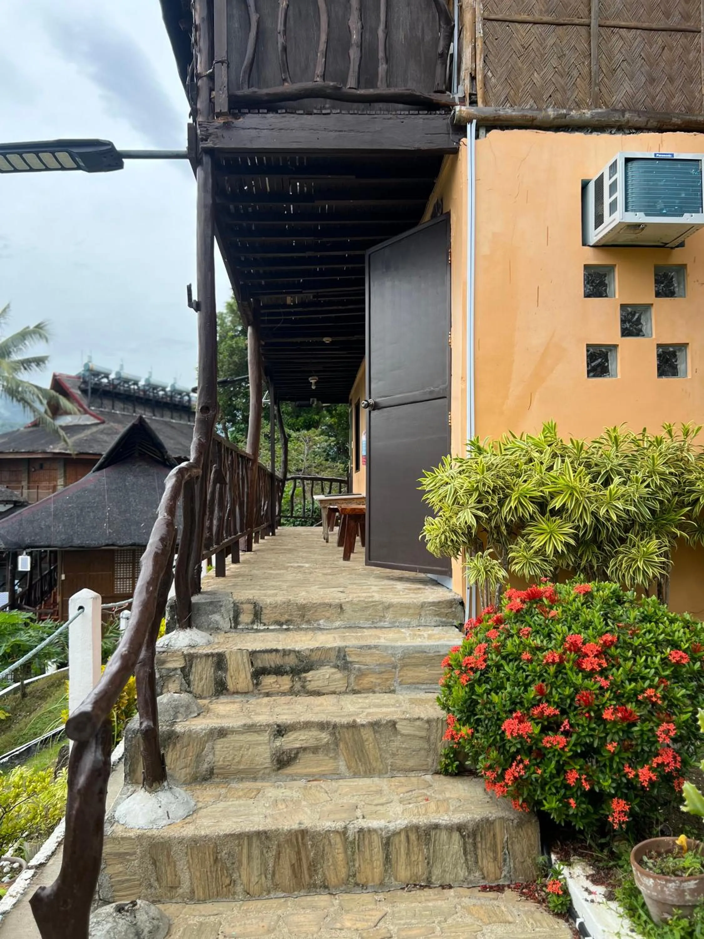 Property building in Villa de Pico Highland Beach Resort