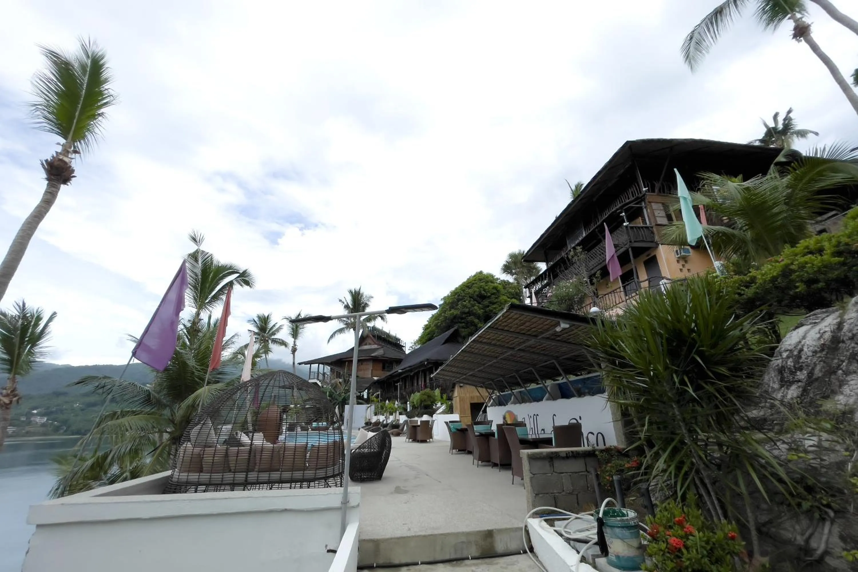 Villa de Pico Highland Beach Resort