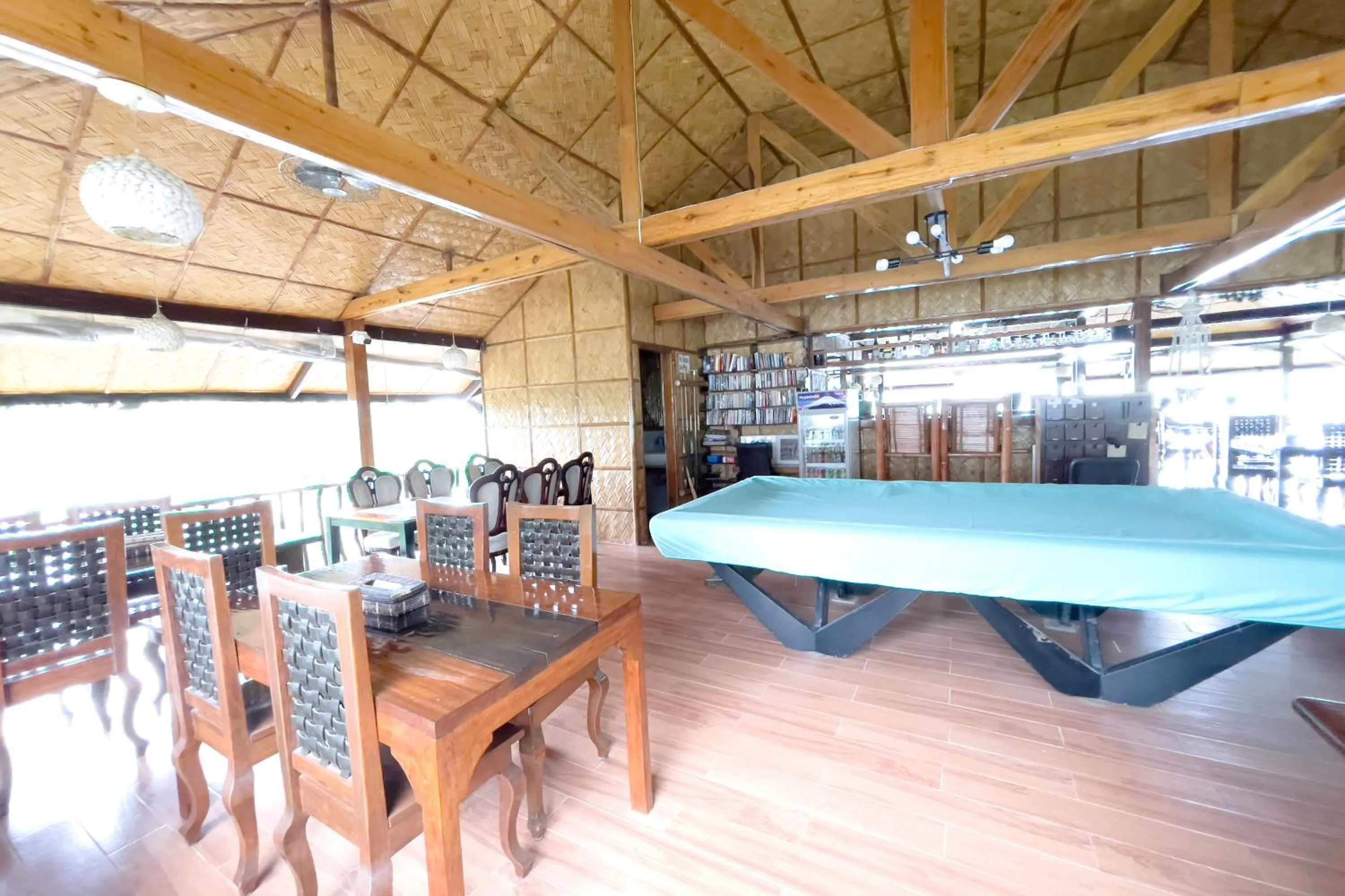 Villa de Pico Highland Beach Resort