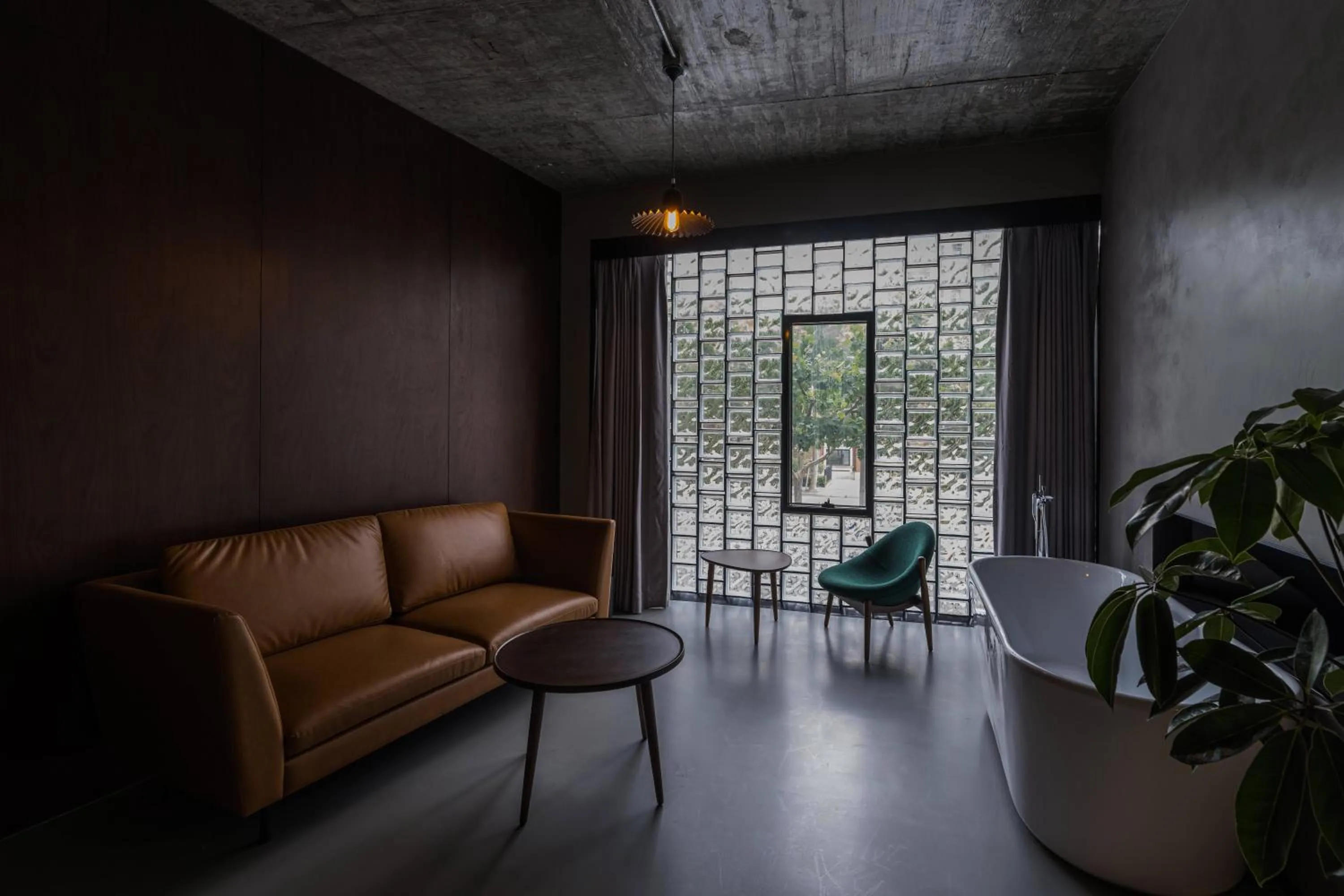 Living room in Neobridge Hotel