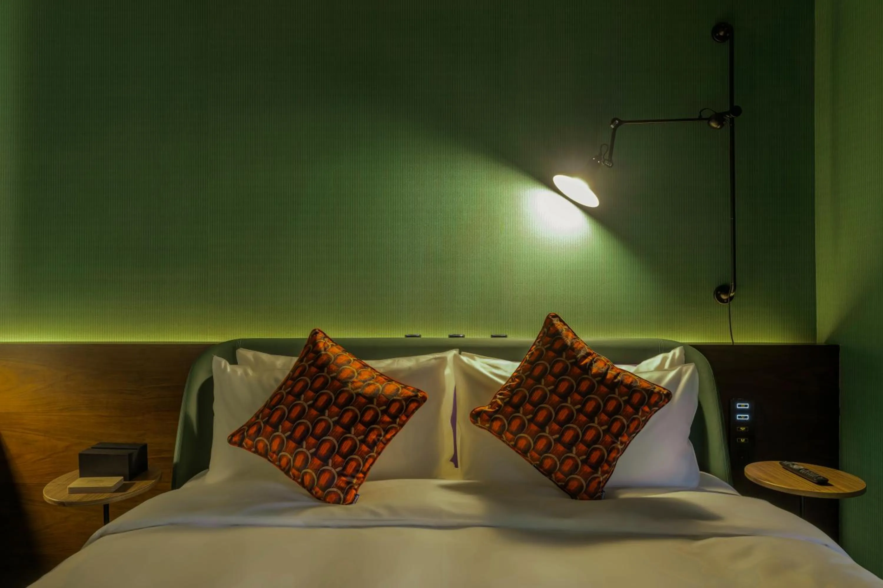 Bed in Neobridge Hotel