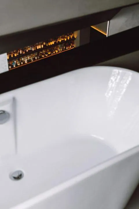 Hot Tub in Neobridge Hotel