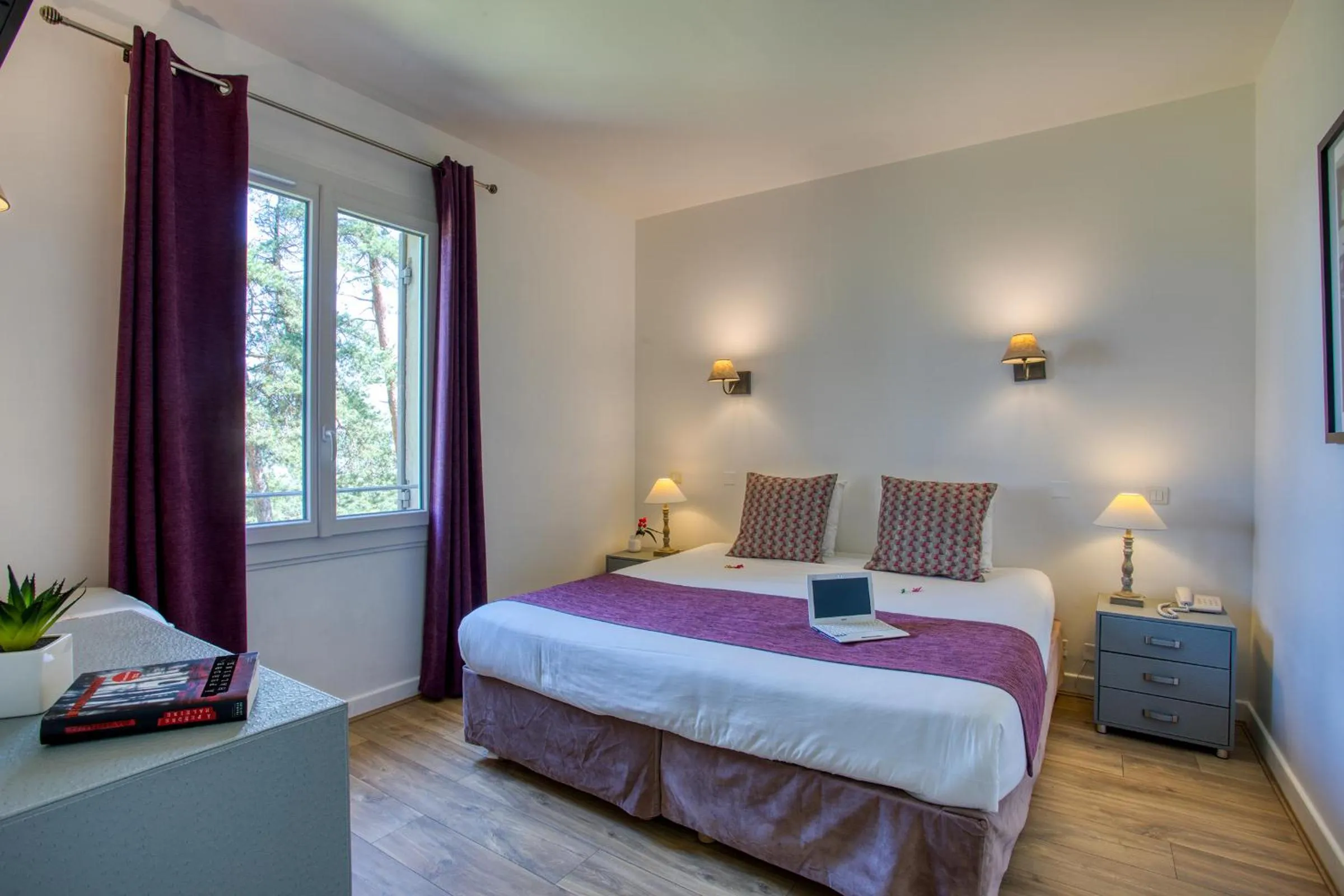 Bed in Hôtel & restaurant Le Meysset