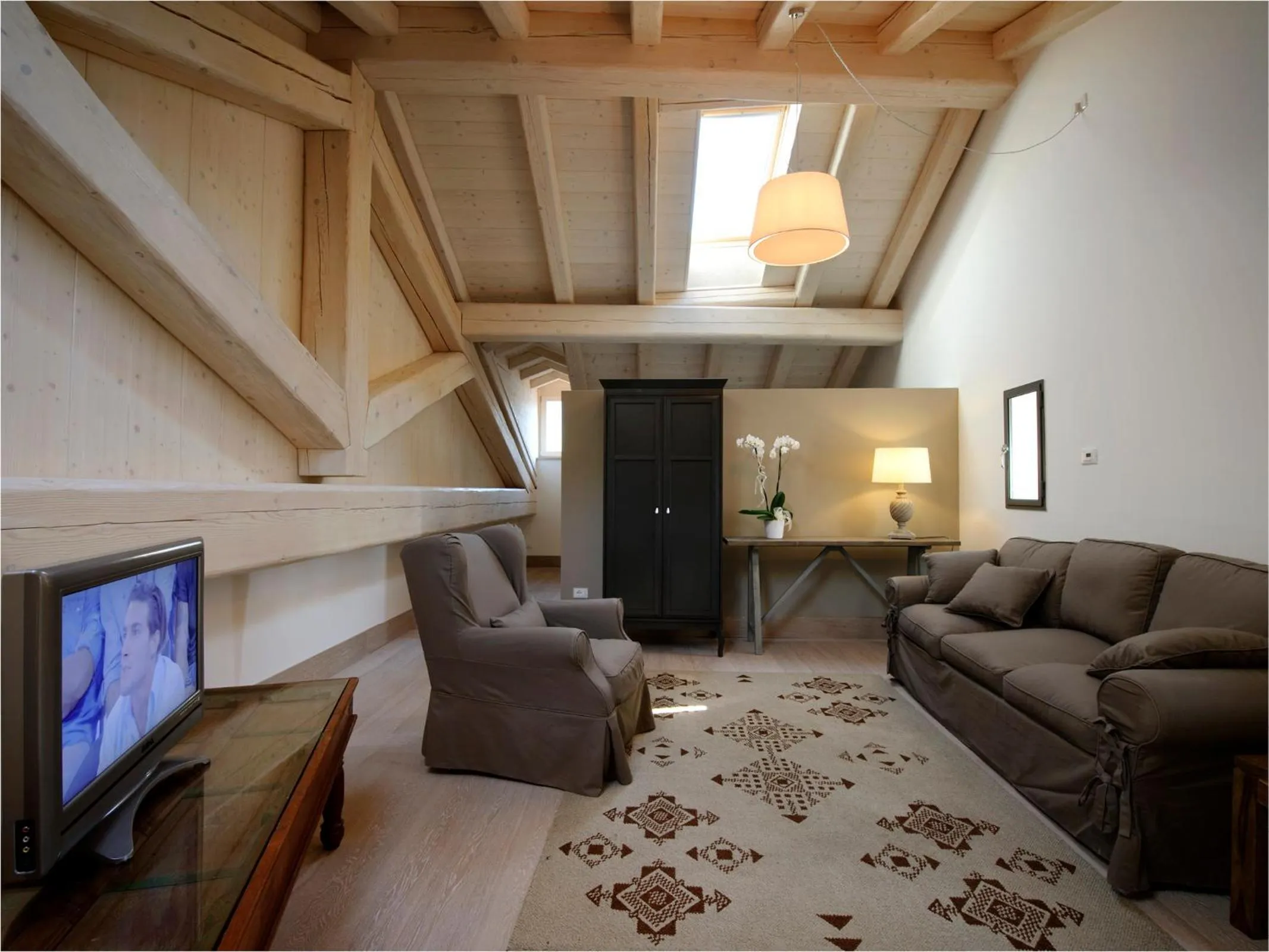 Locanda In Borgo Garnì & Wellness