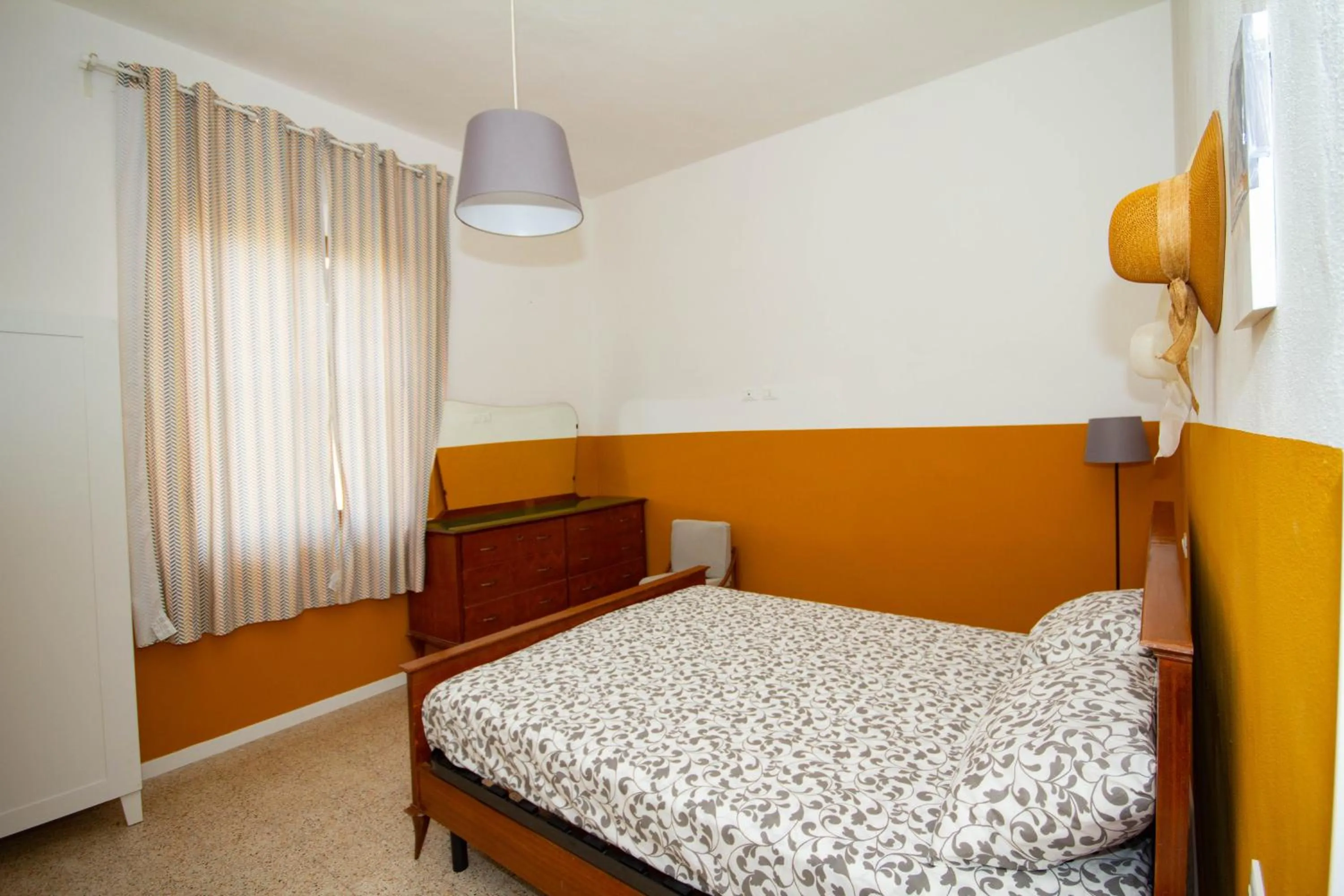 Photo of the whole room, Bed in La bicicletta Rossa B&B