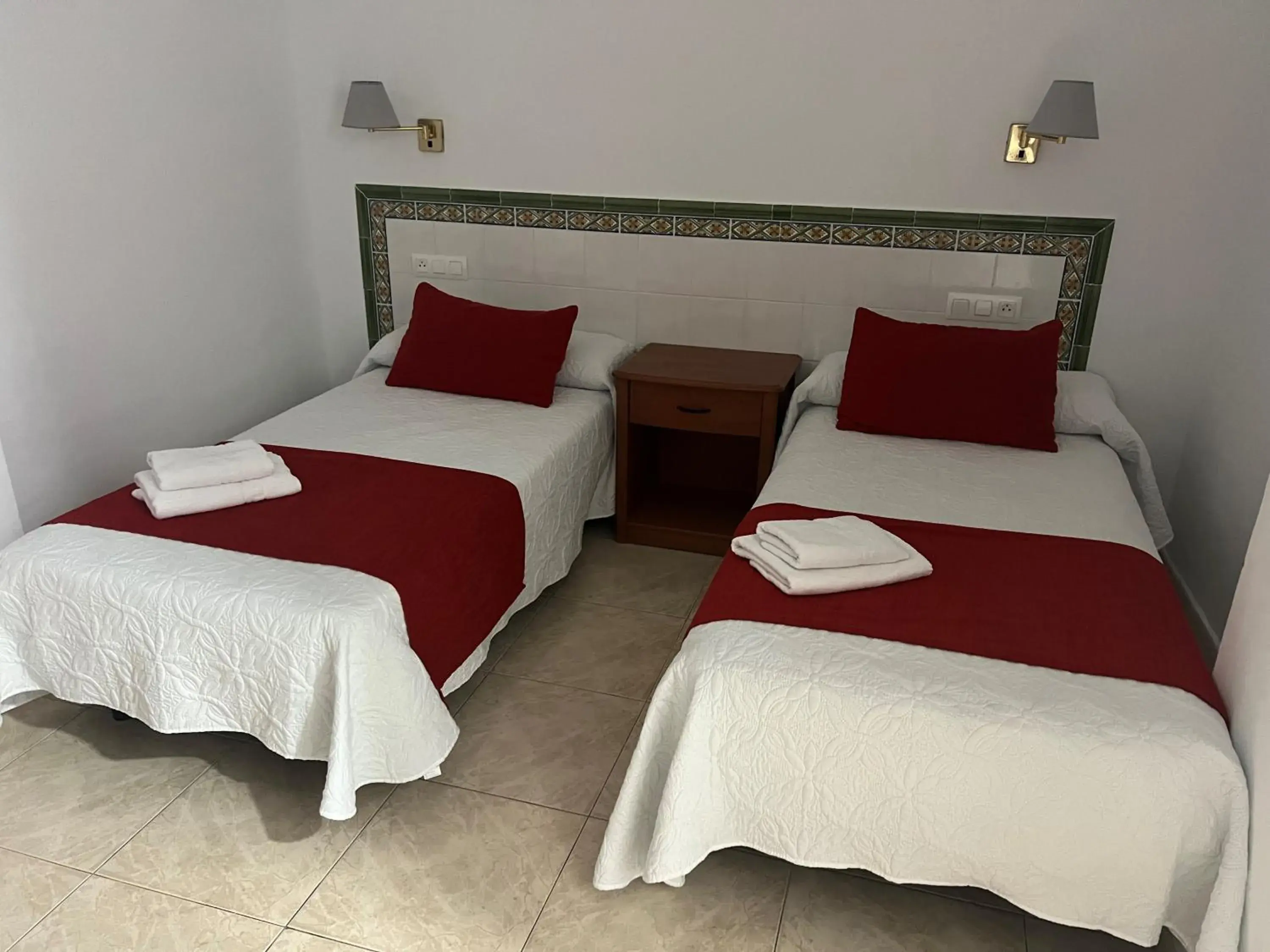 Standard Twin Room in Hotel Matalascañas Standard Twin Room in Hotel Matalascañas