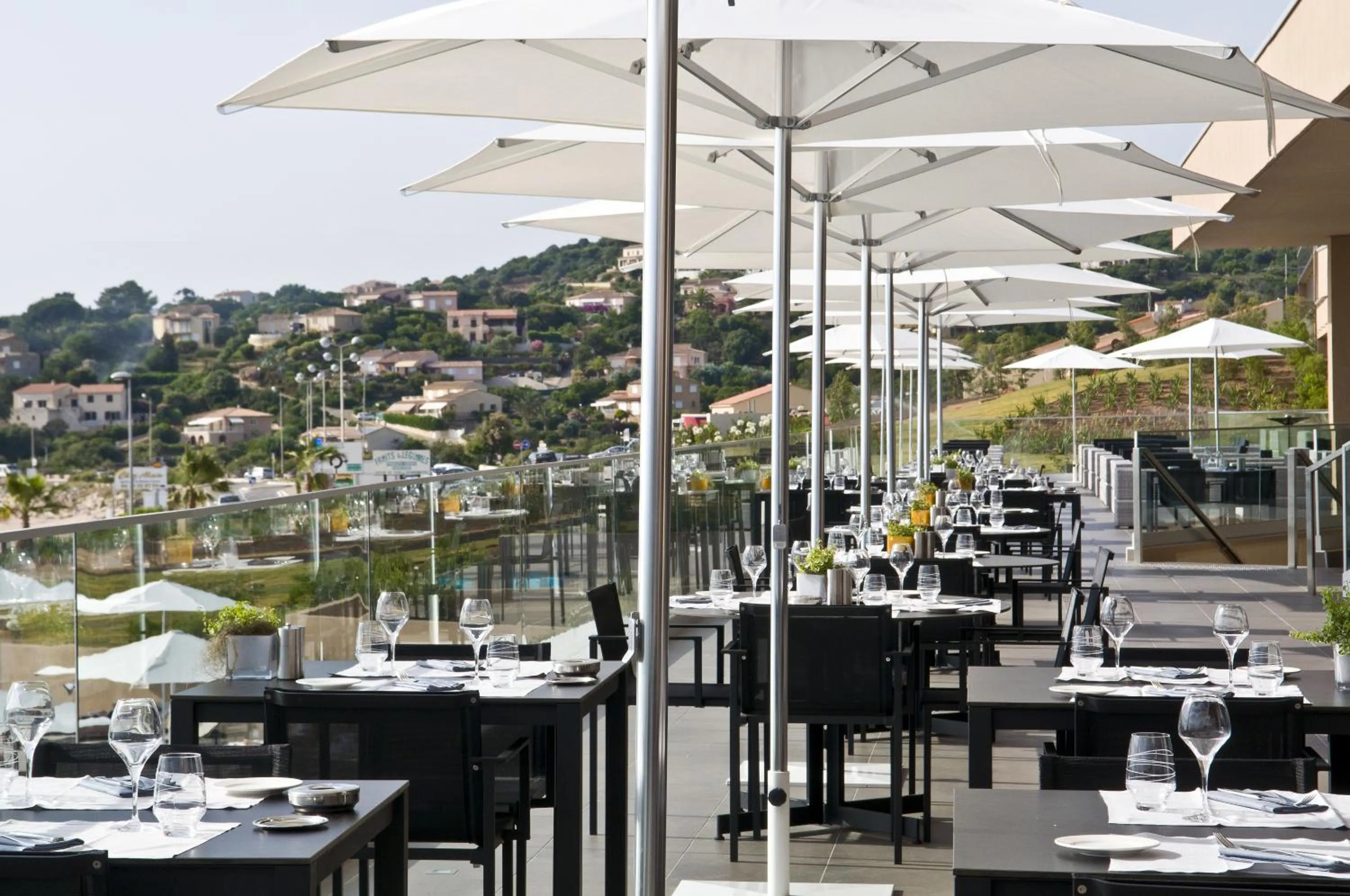 Restaurant/places to eat in Radisson Blu Resort & Spa, Ajaccio Bay