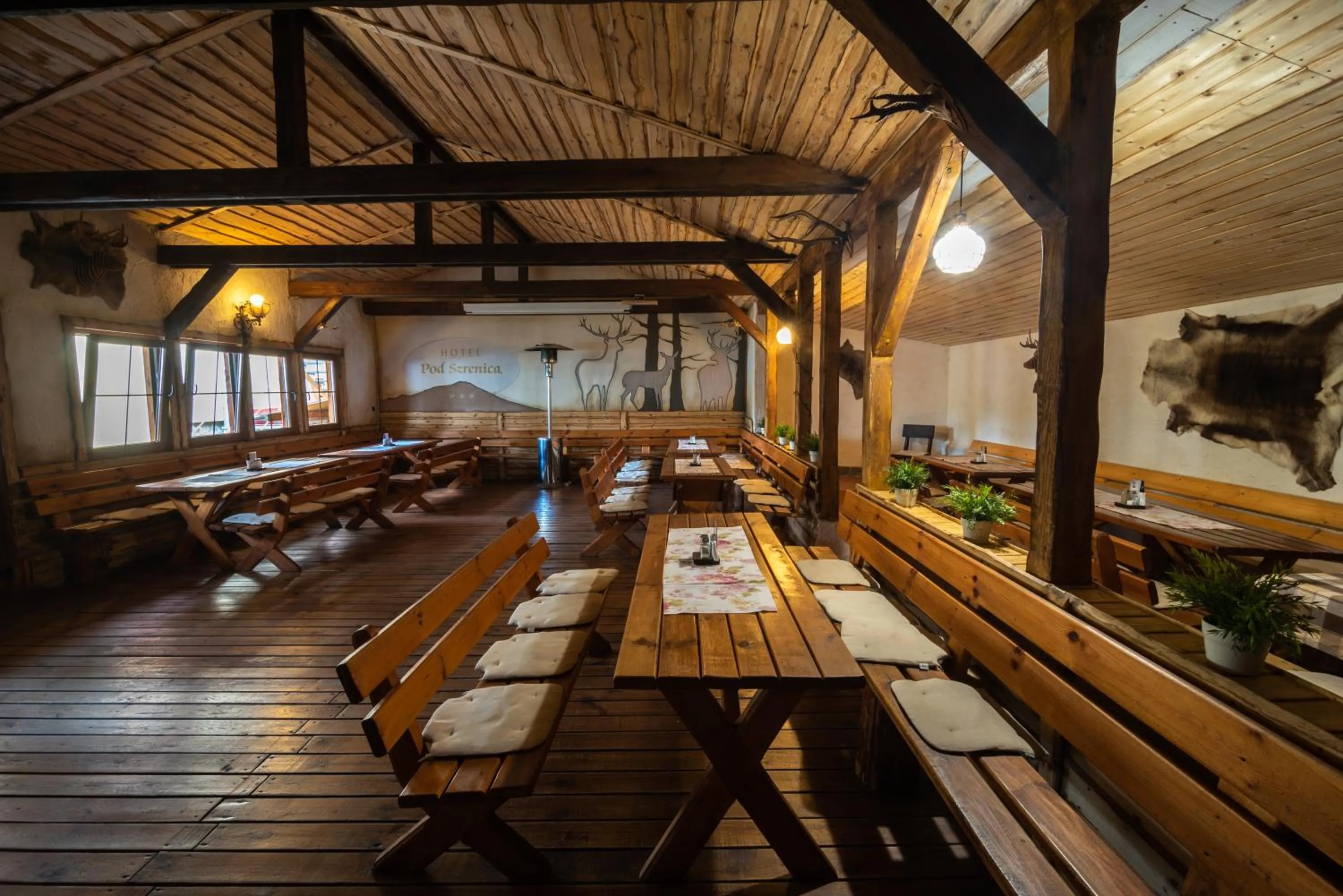 Restaurant/places to eat in Hotel Pod Szrenicą