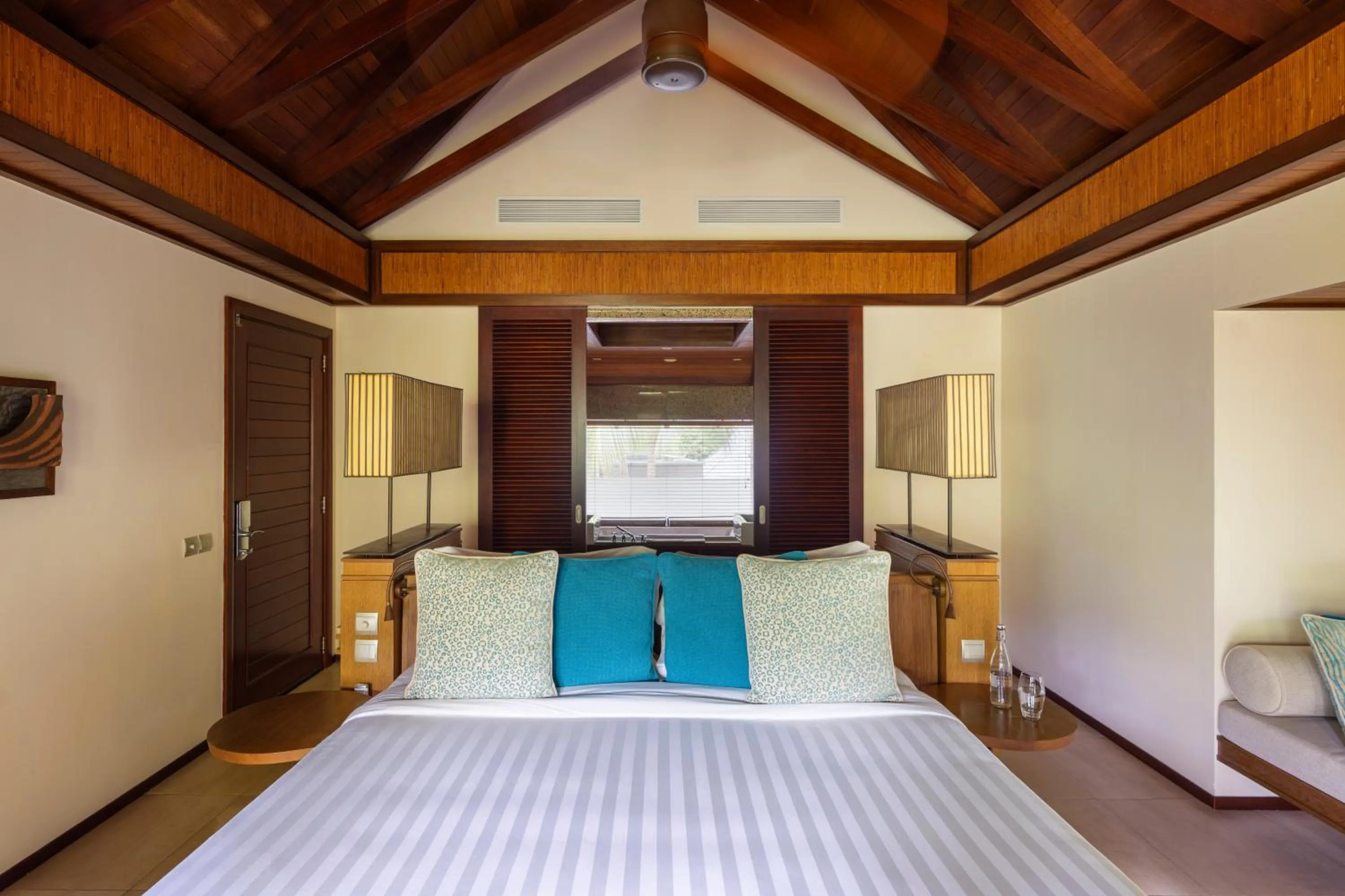 Bedroom, Bed in Constance Ephelia