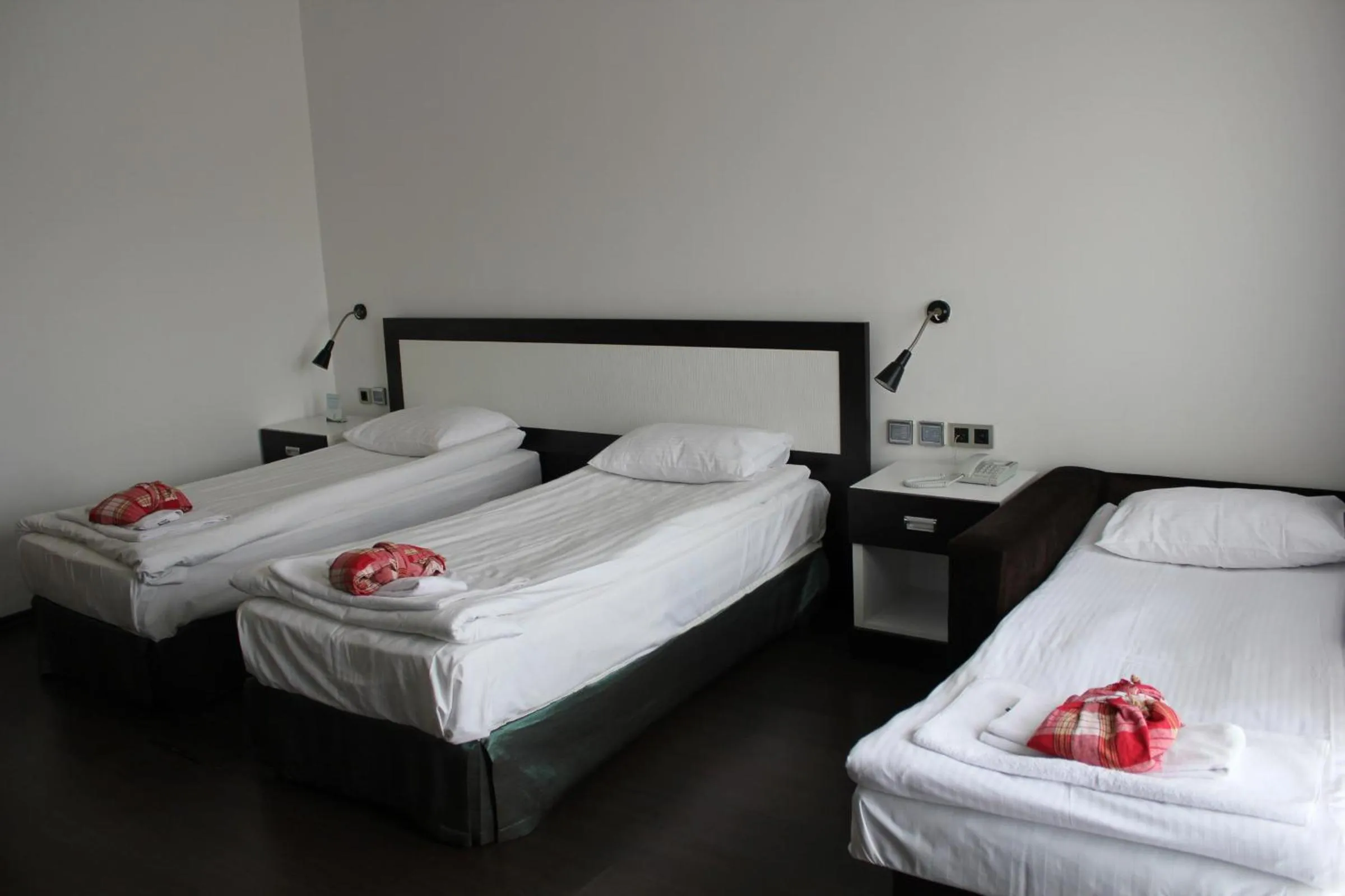 Photo of the whole room, Bed in Doc's Thermal Hotel Wellness & Detox Spa