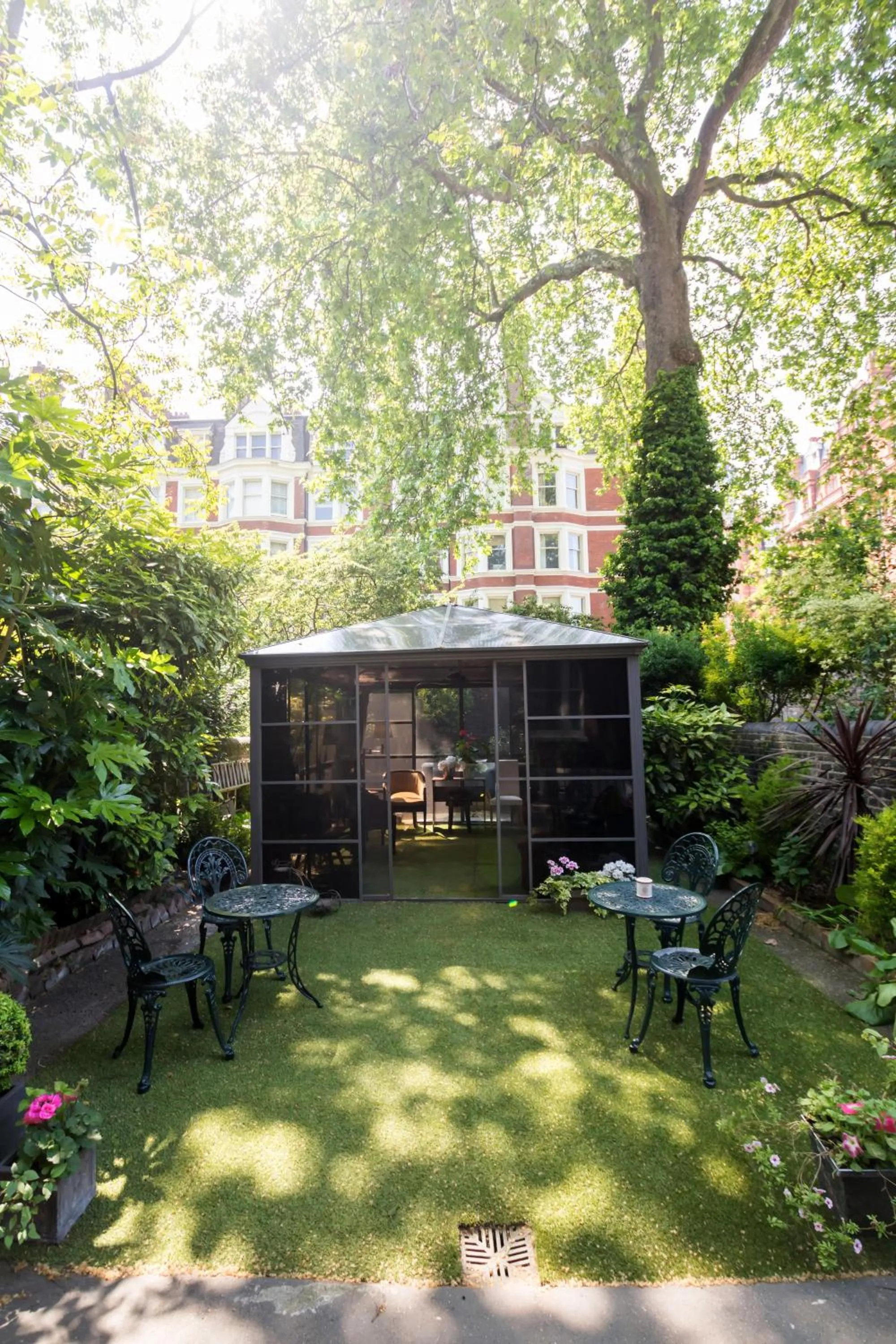 Garden in Arosfa Hotel London by Compass Hospitality