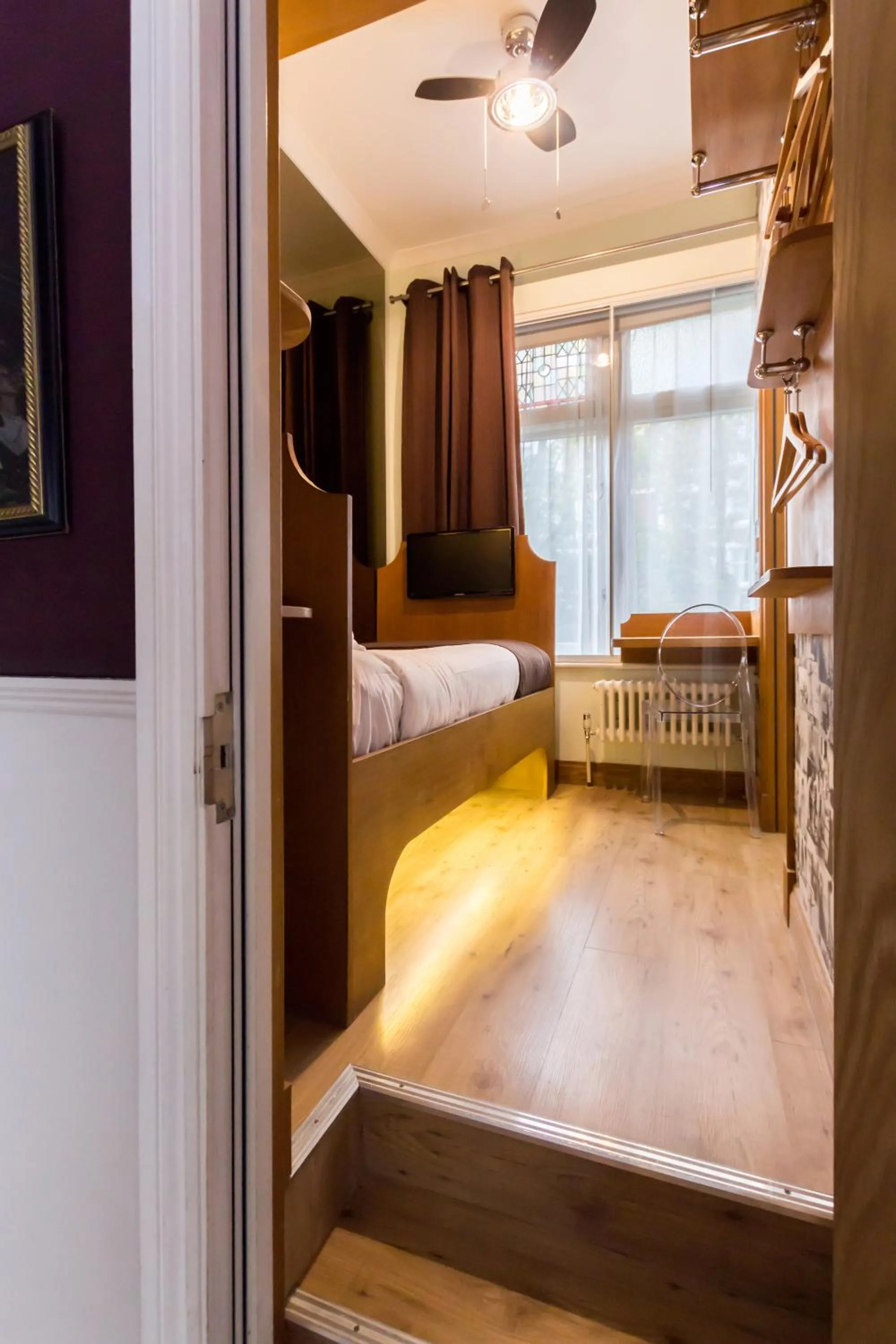 Photo of the whole room, Bed in Arosfa Hotel London by Compass Hospitality