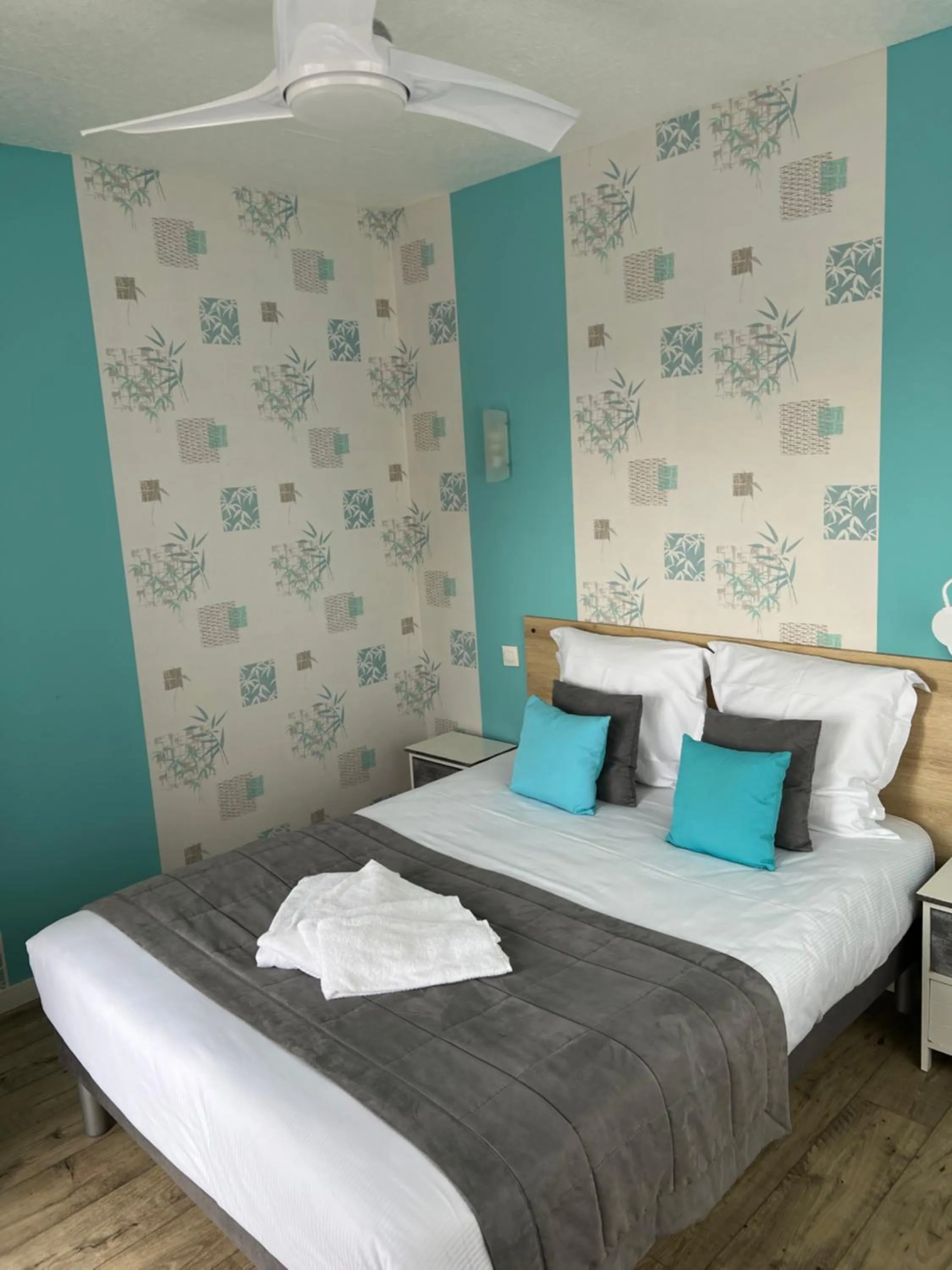 Bedroom, Bed in Au Petit Bonheur