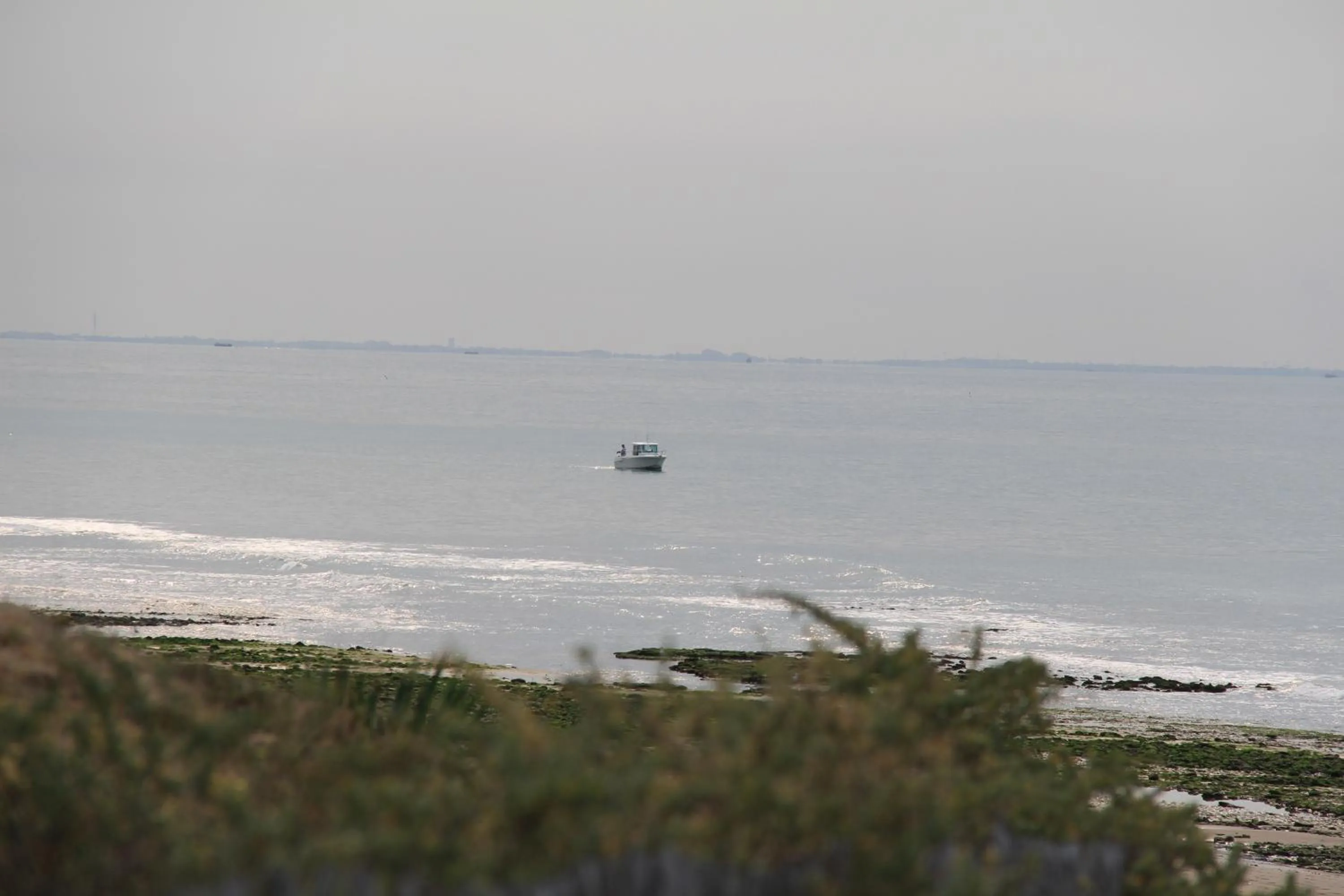 Property building in Au Petit Bonheur