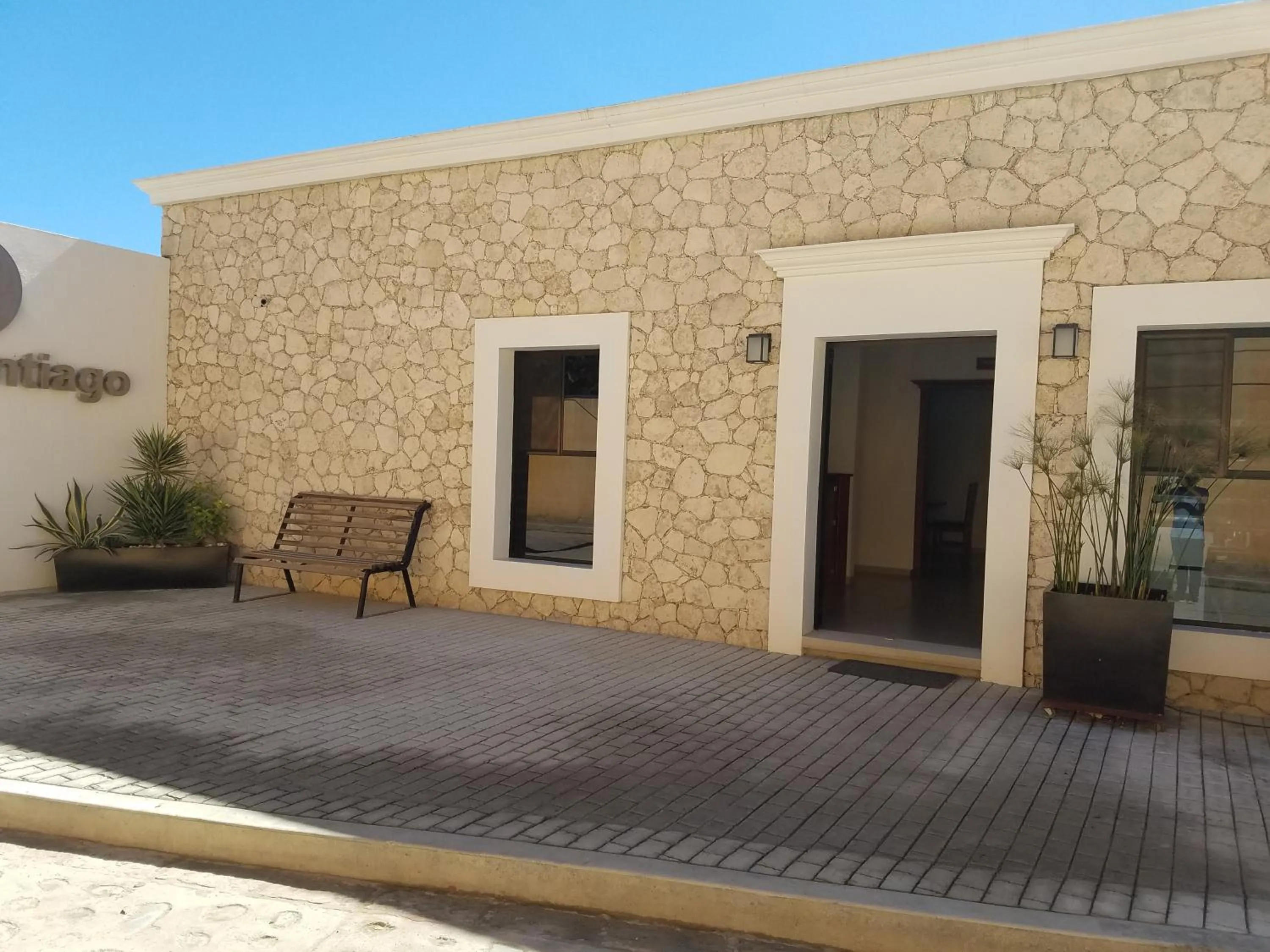 Property building in Hotel Santiago