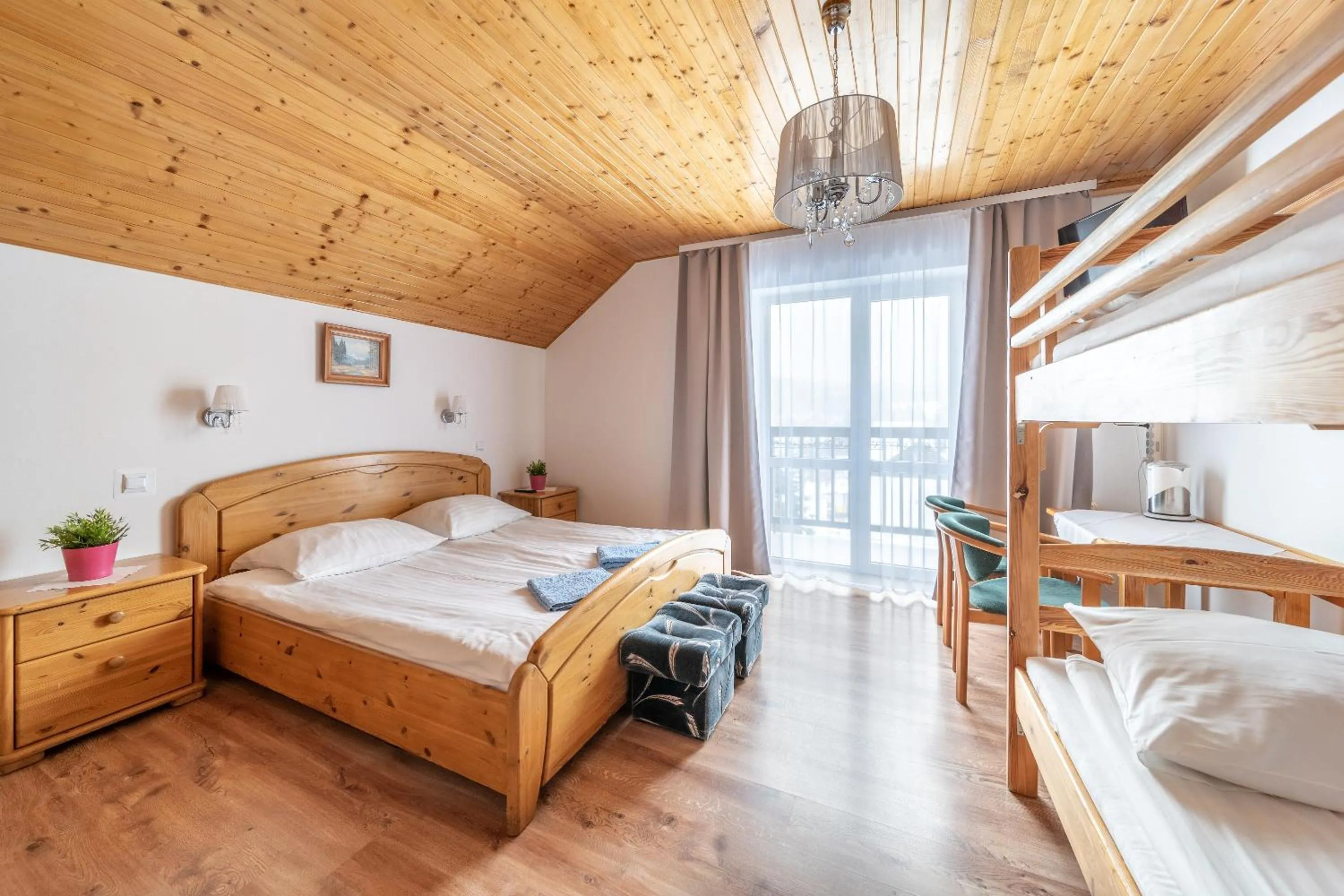 Bed in Orchidea