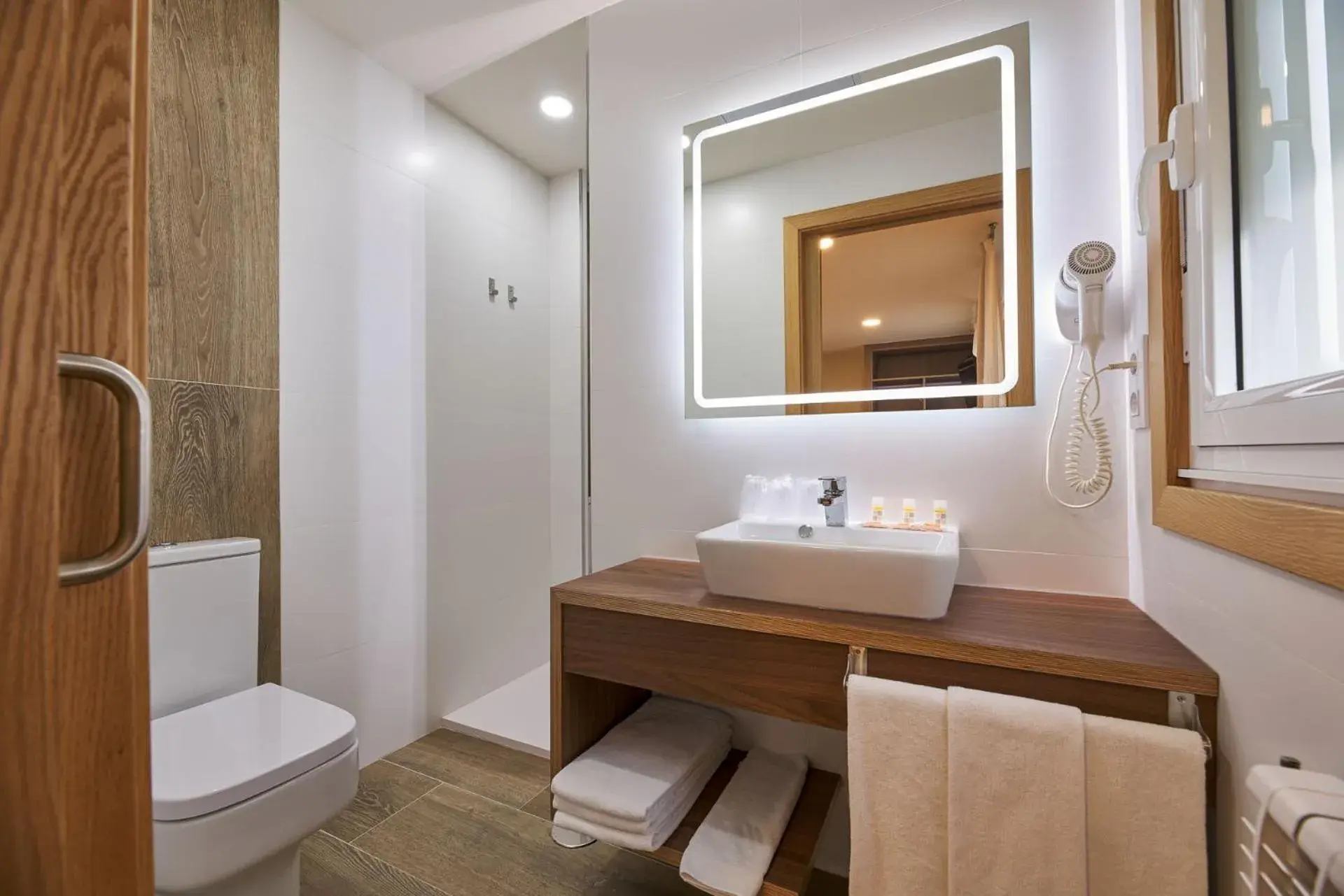 Standard Twin Room in Casa Teodora by Adeloló Standard Twin Room in Casa Teodora by Adeloló