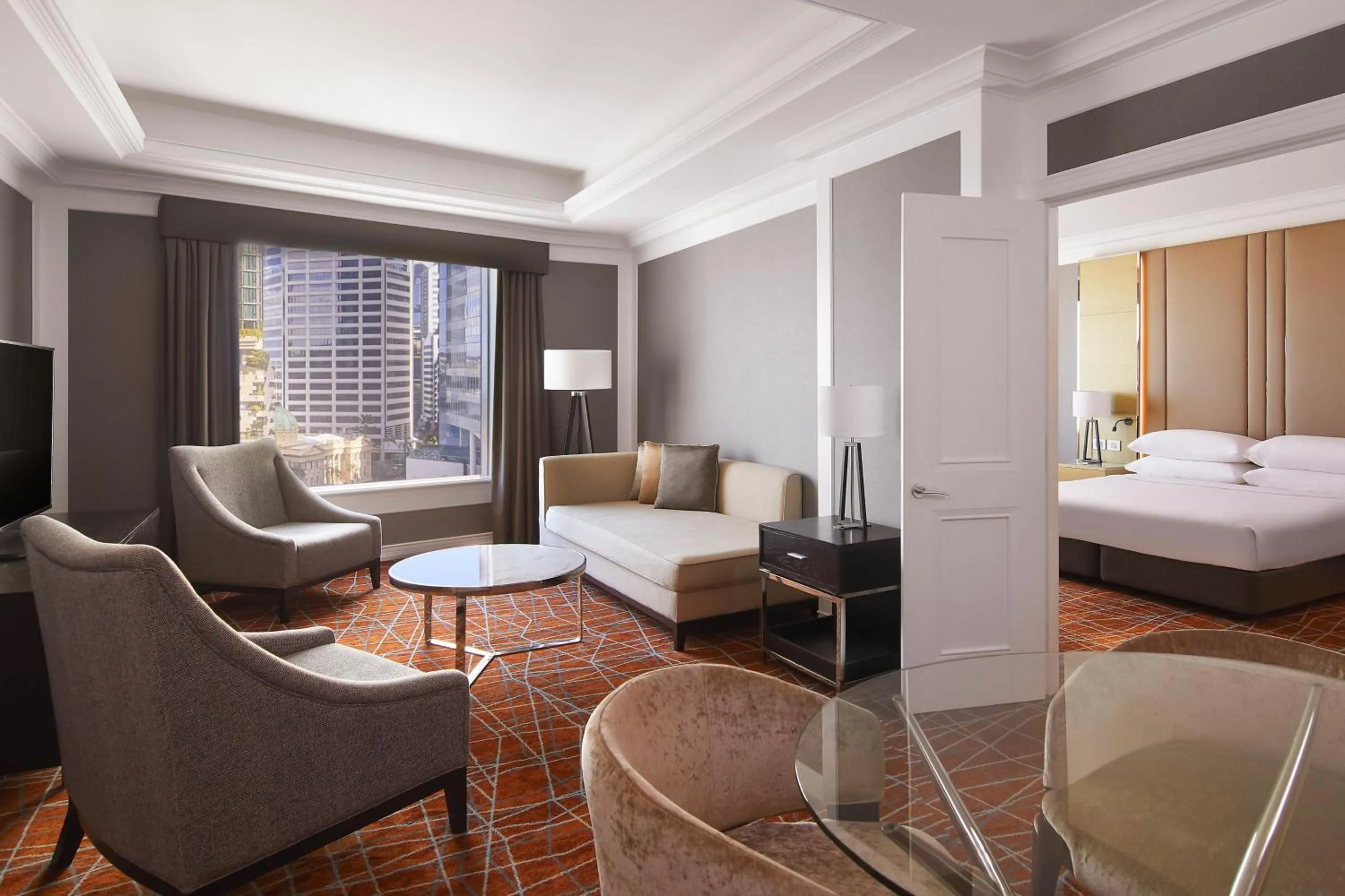 Photo of the whole room, Bed in Brisbane Marriott Hotel