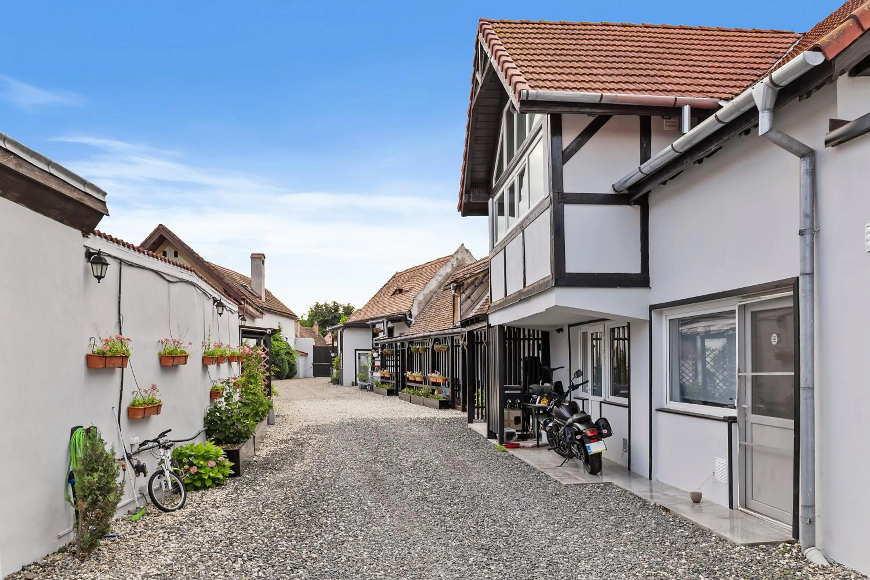 Property building in Pensiunea Alina "Adults Only"