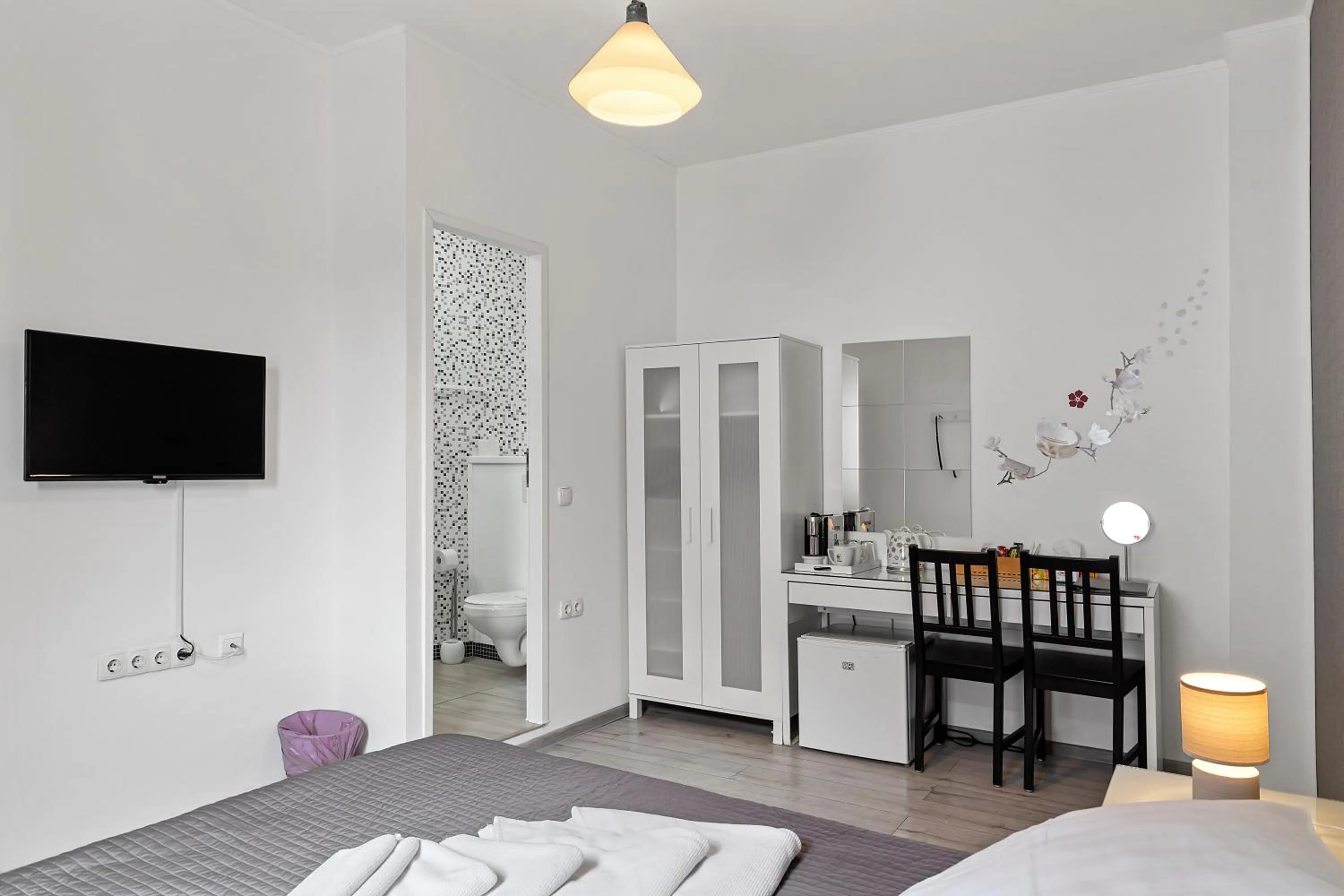 Property building, Bed in Pensiunea Alina "Adults Only"