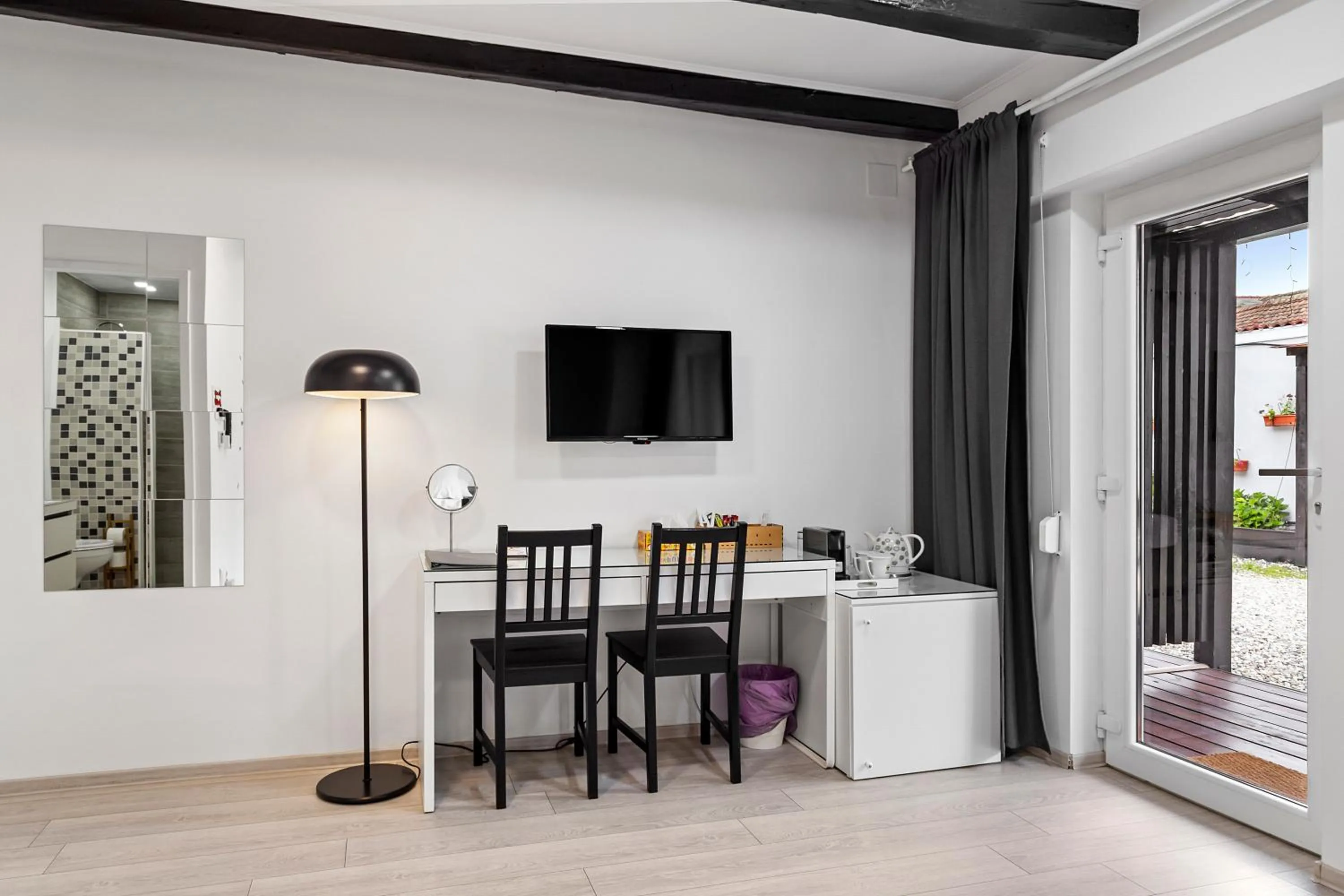 Property building in Pensiunea Alina "Adults Only"