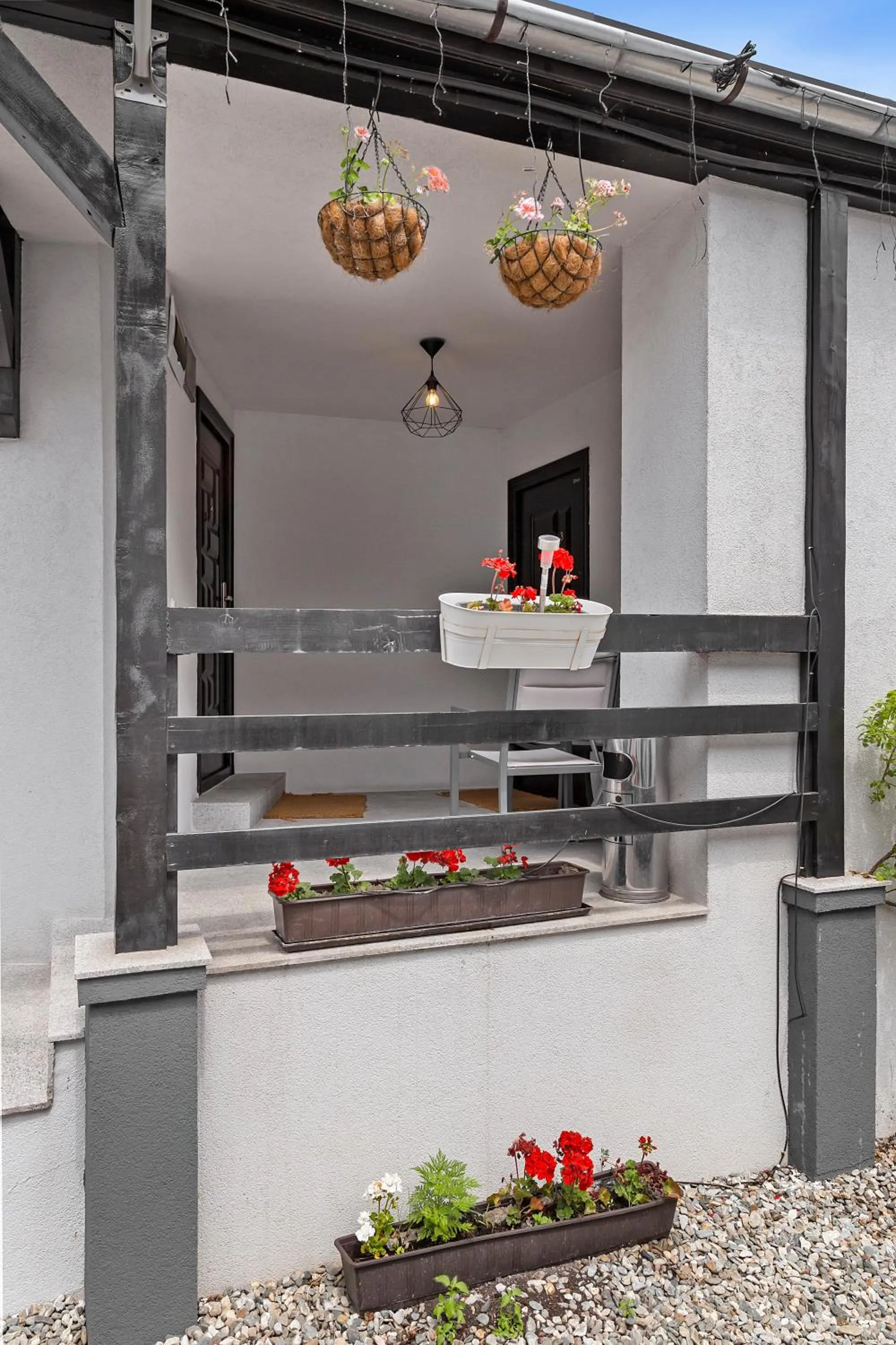 Property building in Pensiunea Alina "Adults Only"