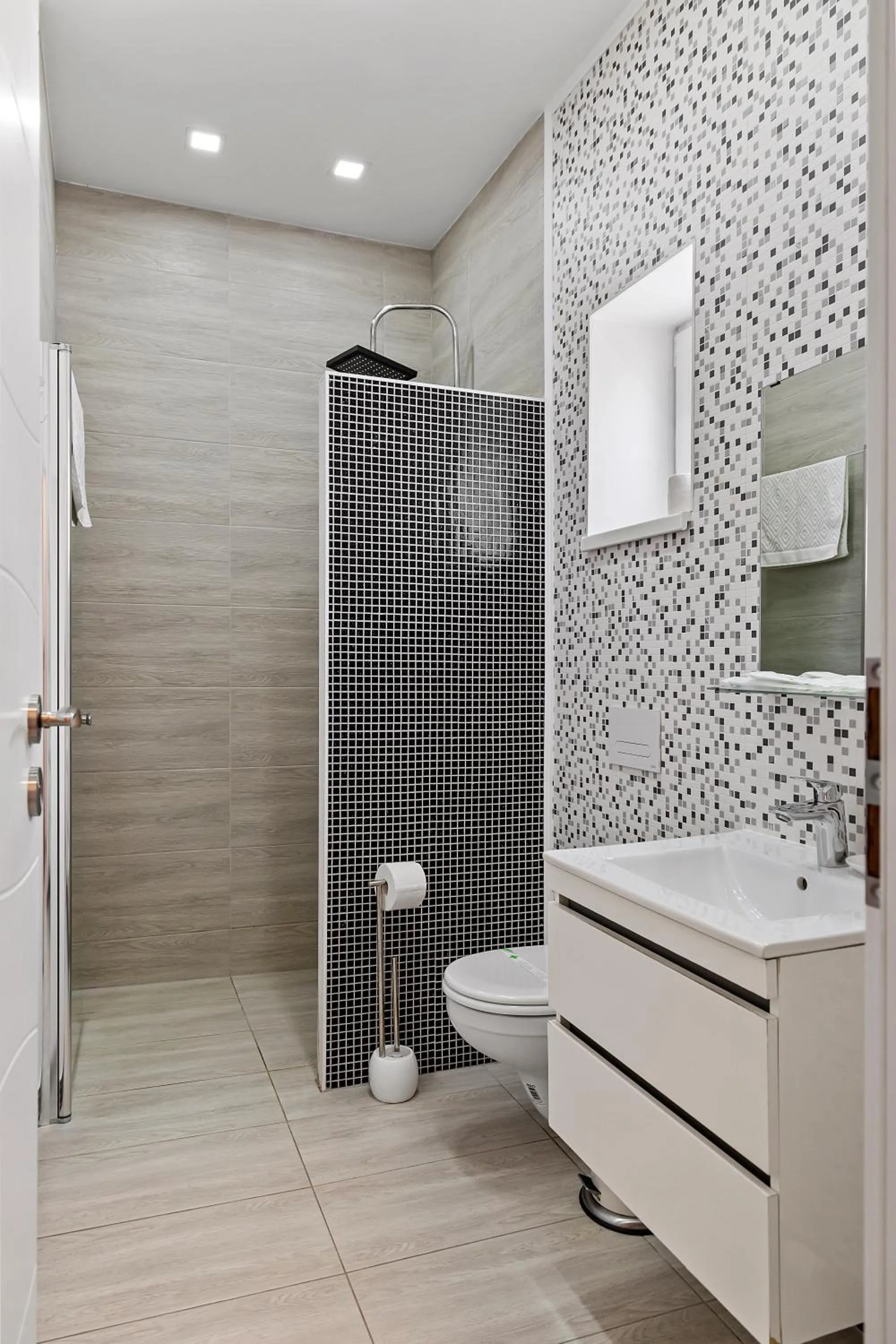 Property building in Pensiunea Alina "Adults Only"