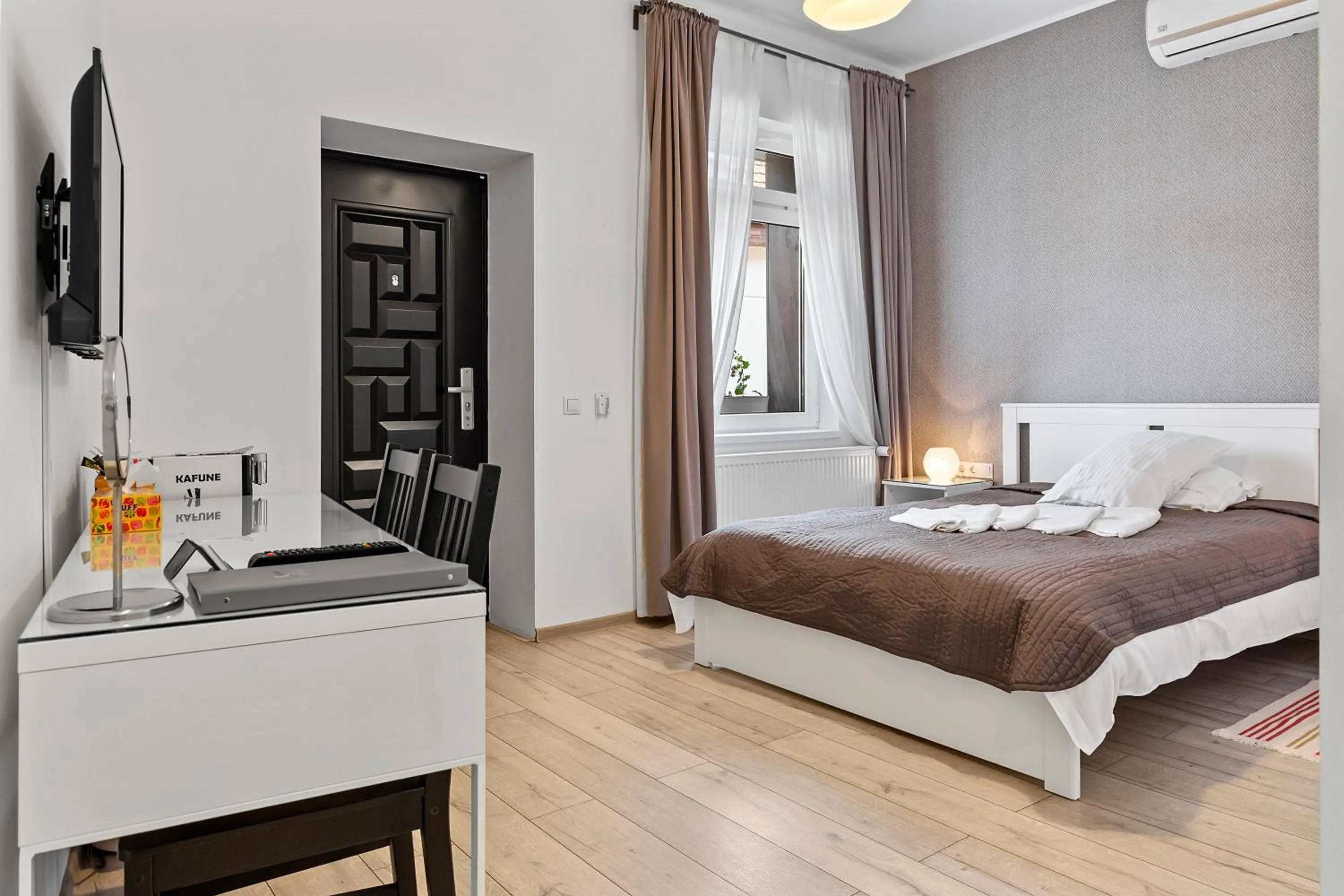 Property building, Bed in Pensiunea Alina "Adults Only"