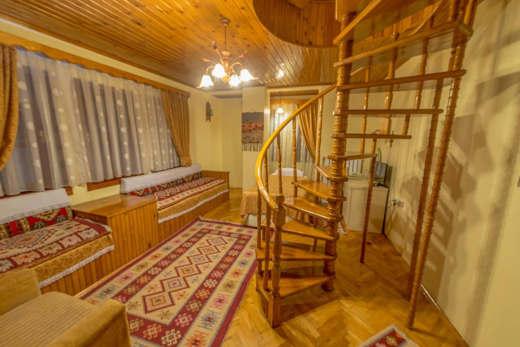 Beypazari Ipekyolu Konagi