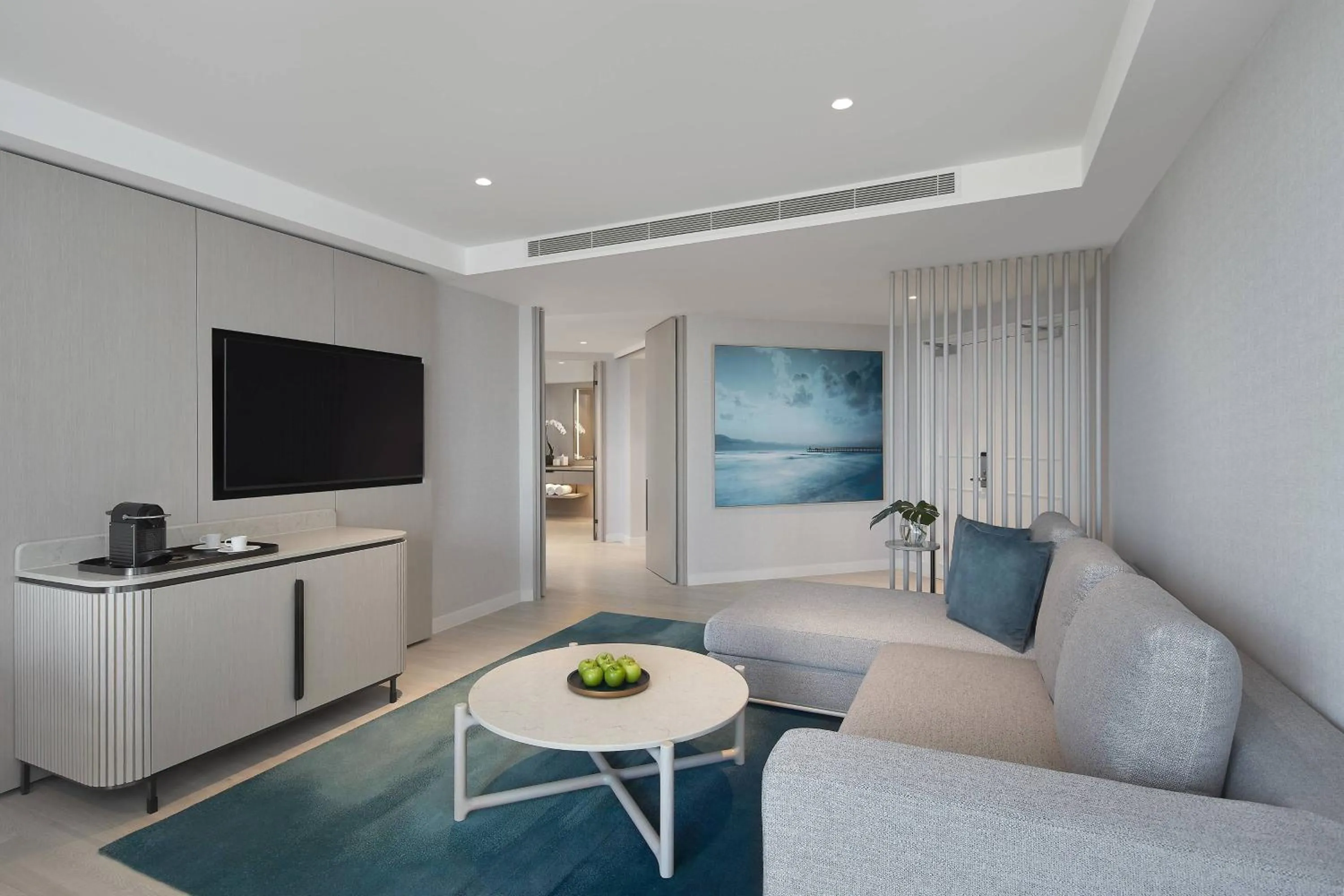 Lounge or bar in JW Marriott Gold Coast Resort & Spa